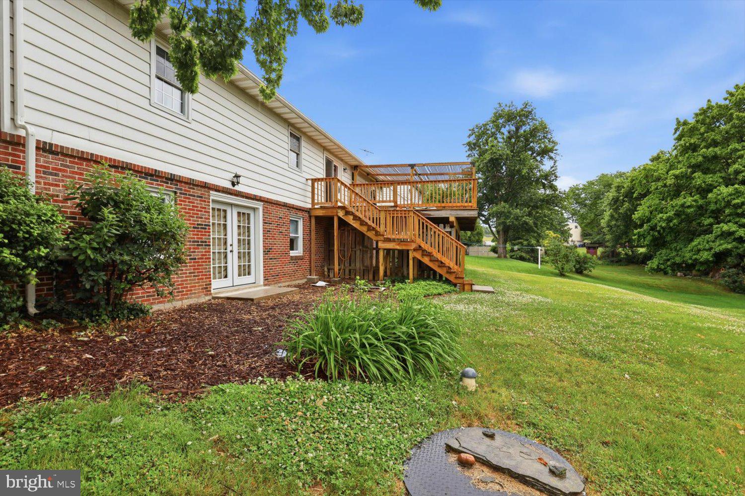 SANDY BEACH HEIGHTS - Residential