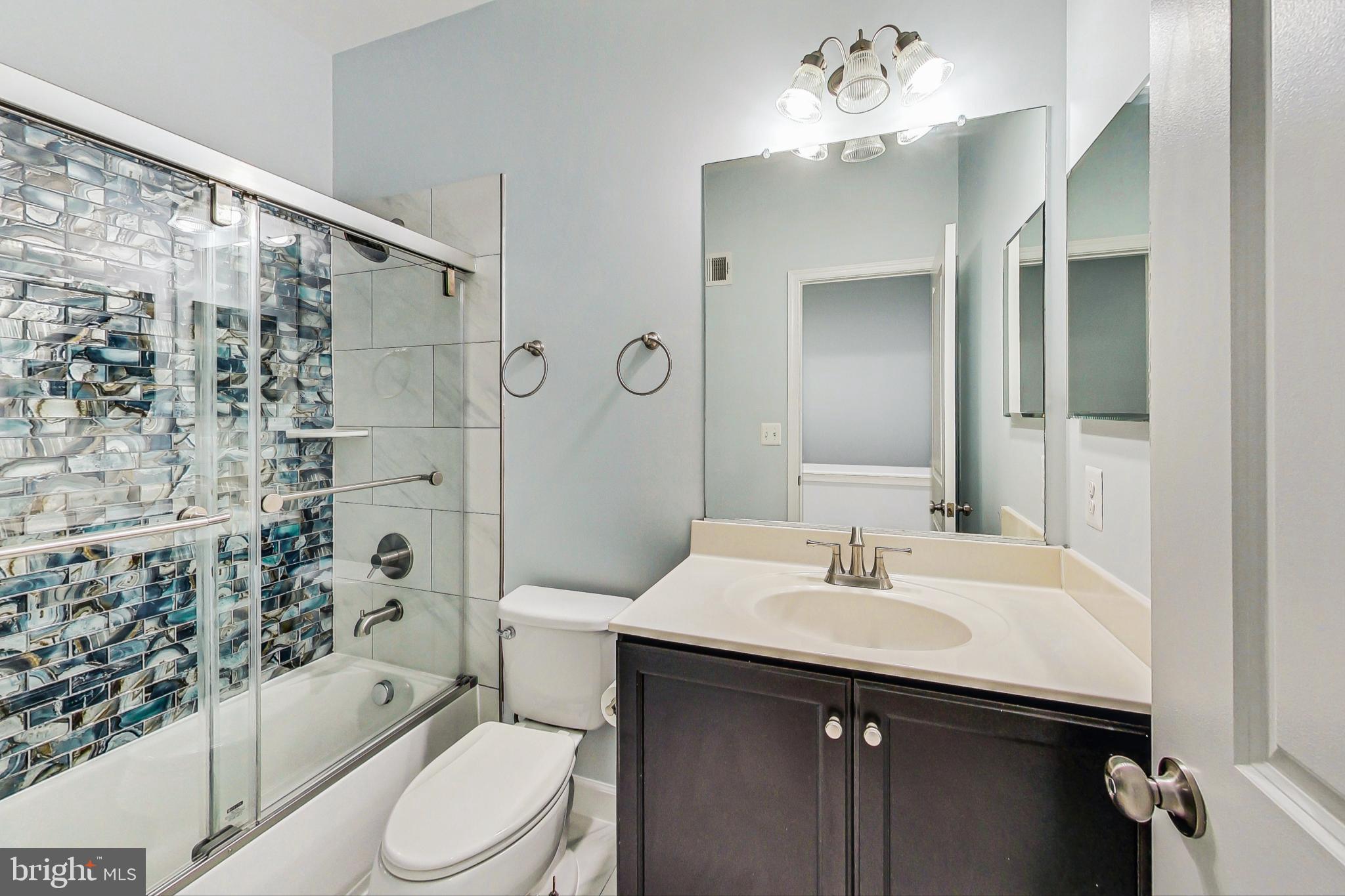 GALLERY PARK - Residential Lease