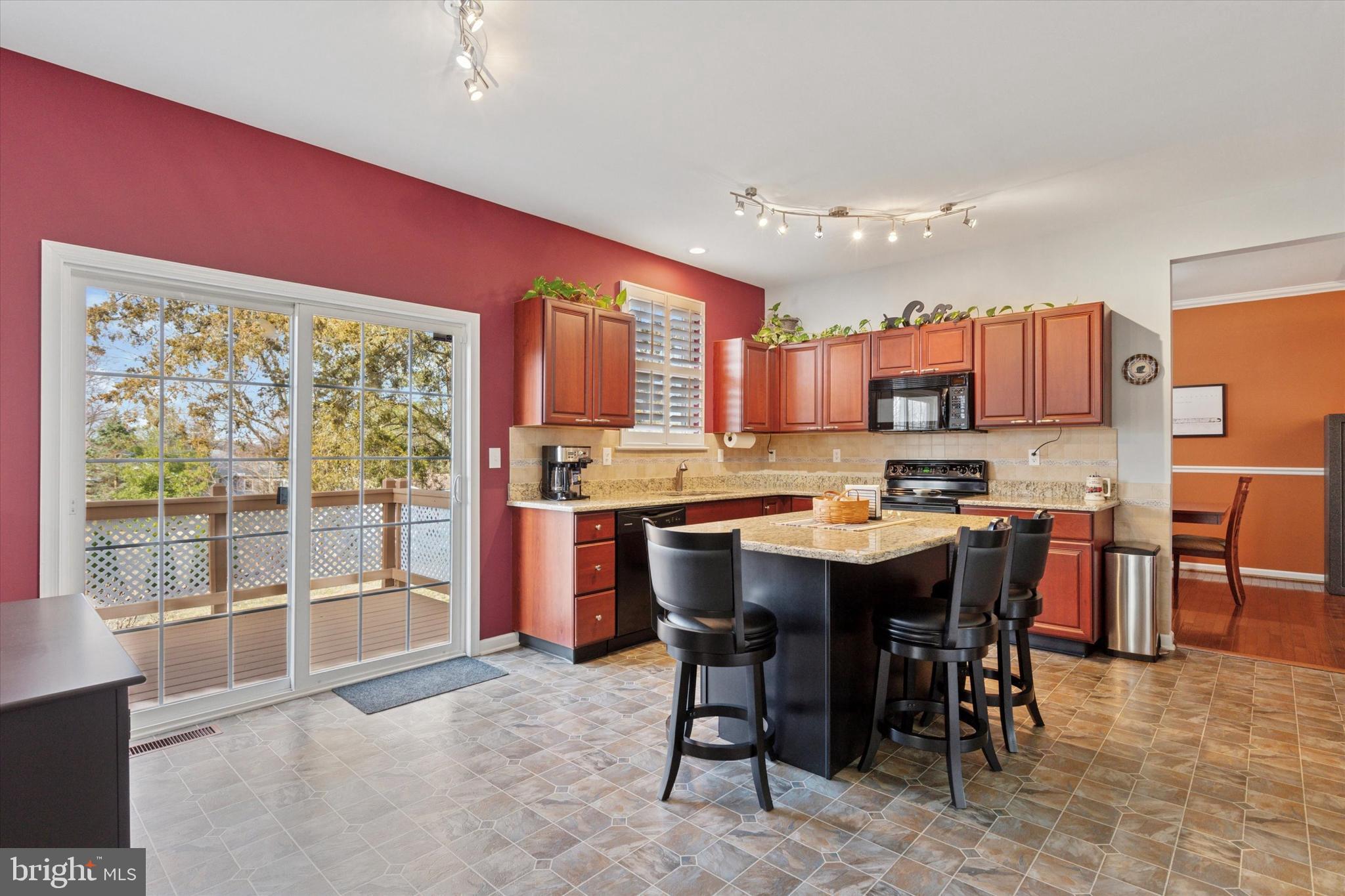 GLEN EAGLE ESTATES - Residential