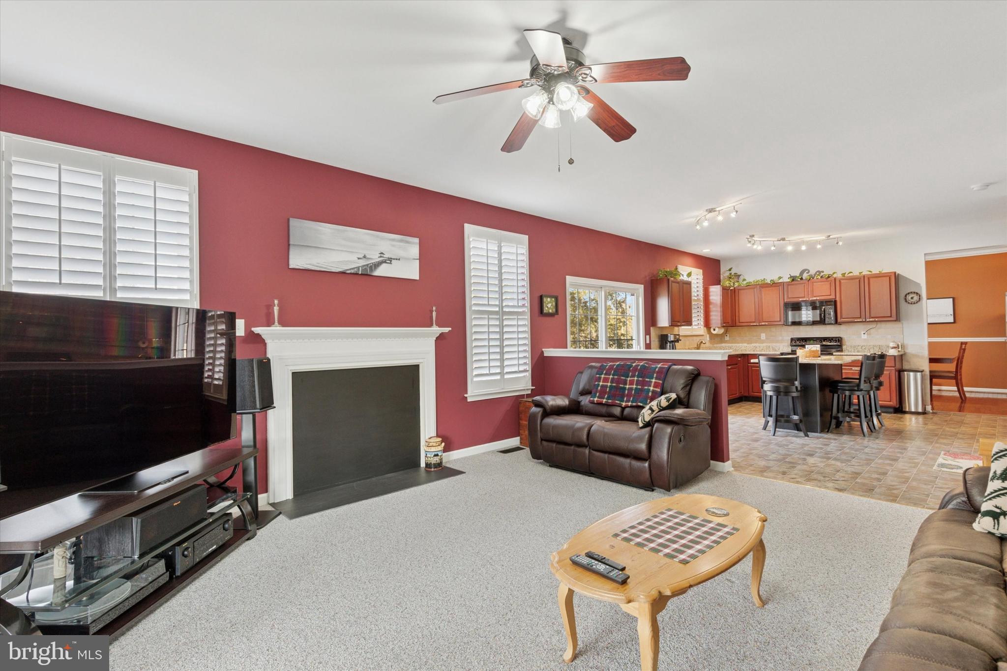 GLEN EAGLE ESTATES - Residential
