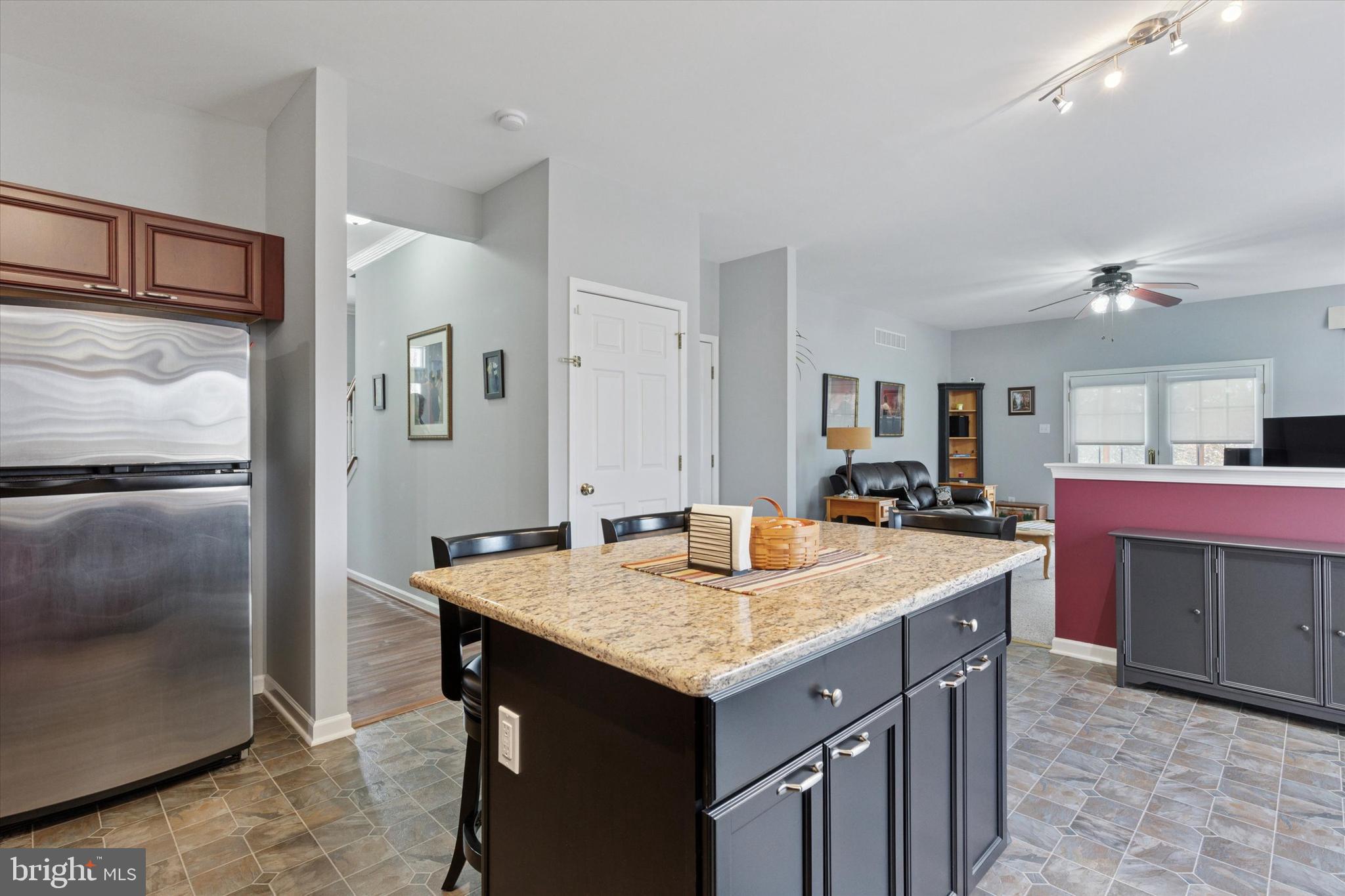 GLEN EAGLE ESTATES - Residential