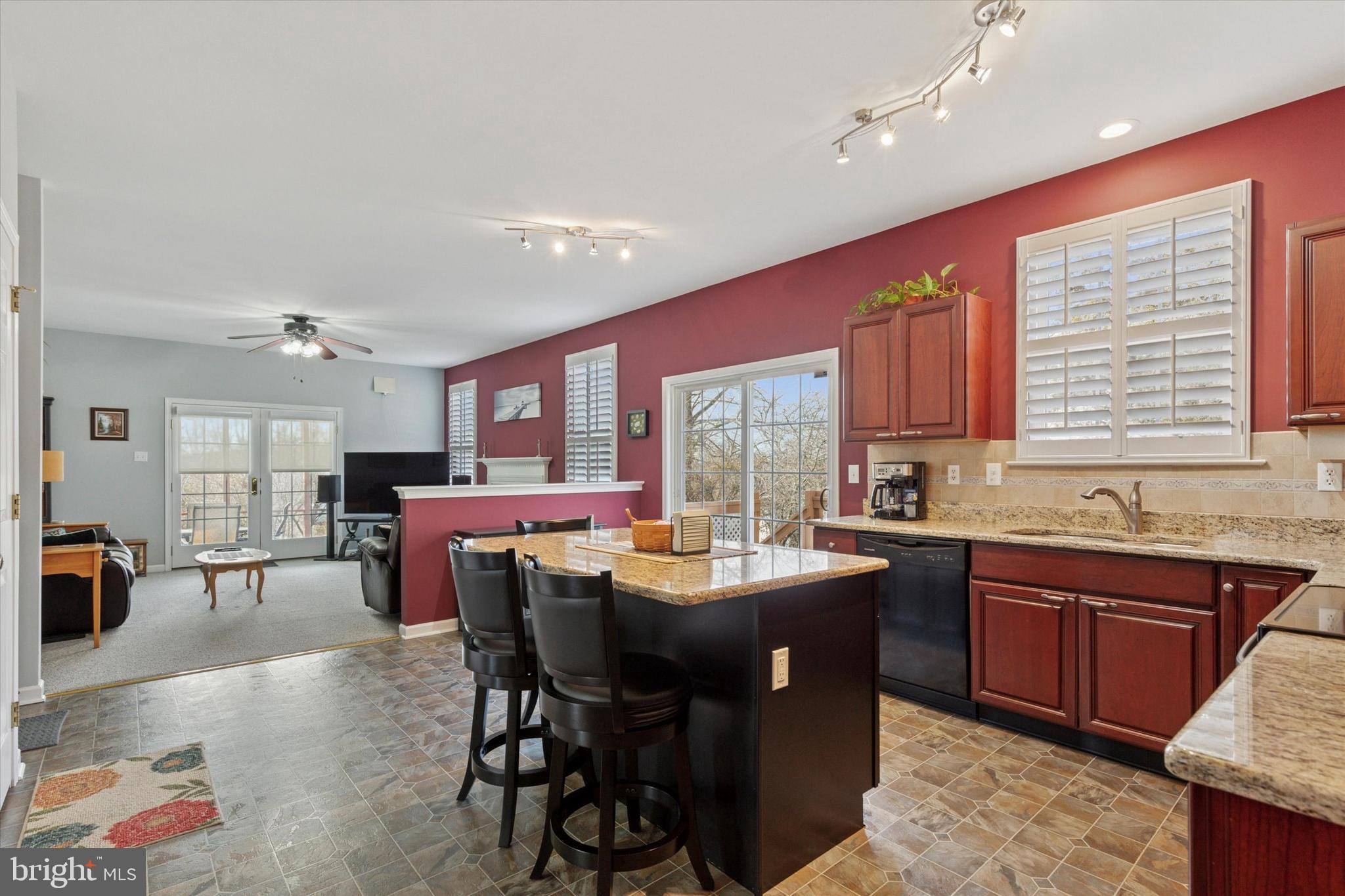 GLEN EAGLE ESTATES - Residential