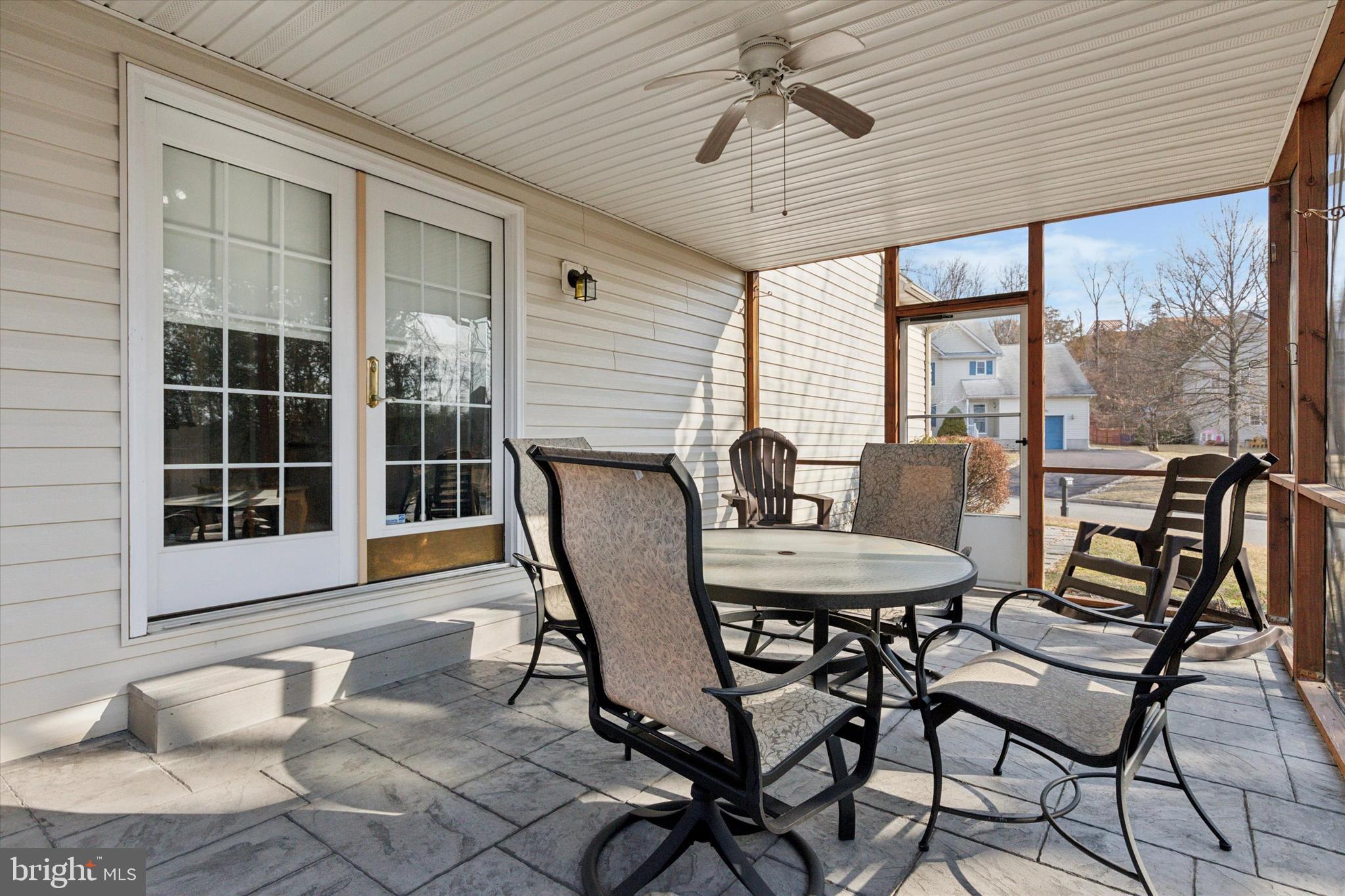 GLEN EAGLE ESTATES - Residential