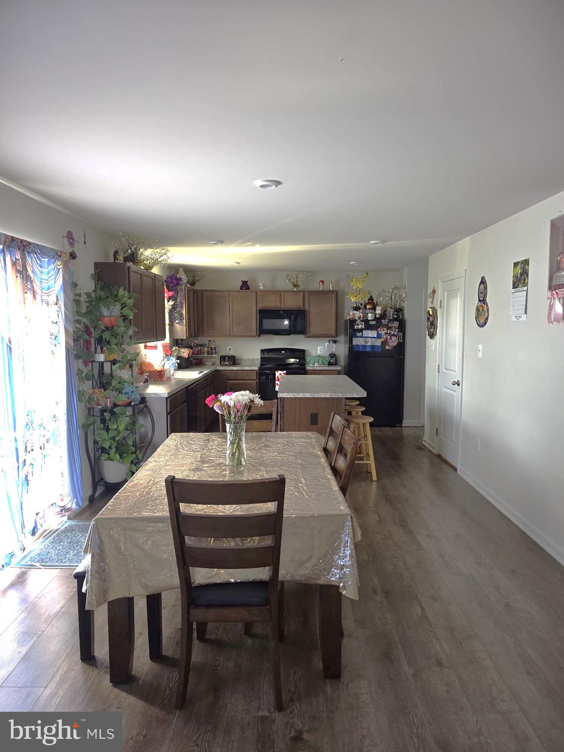 MIDDLETOWN - Residential