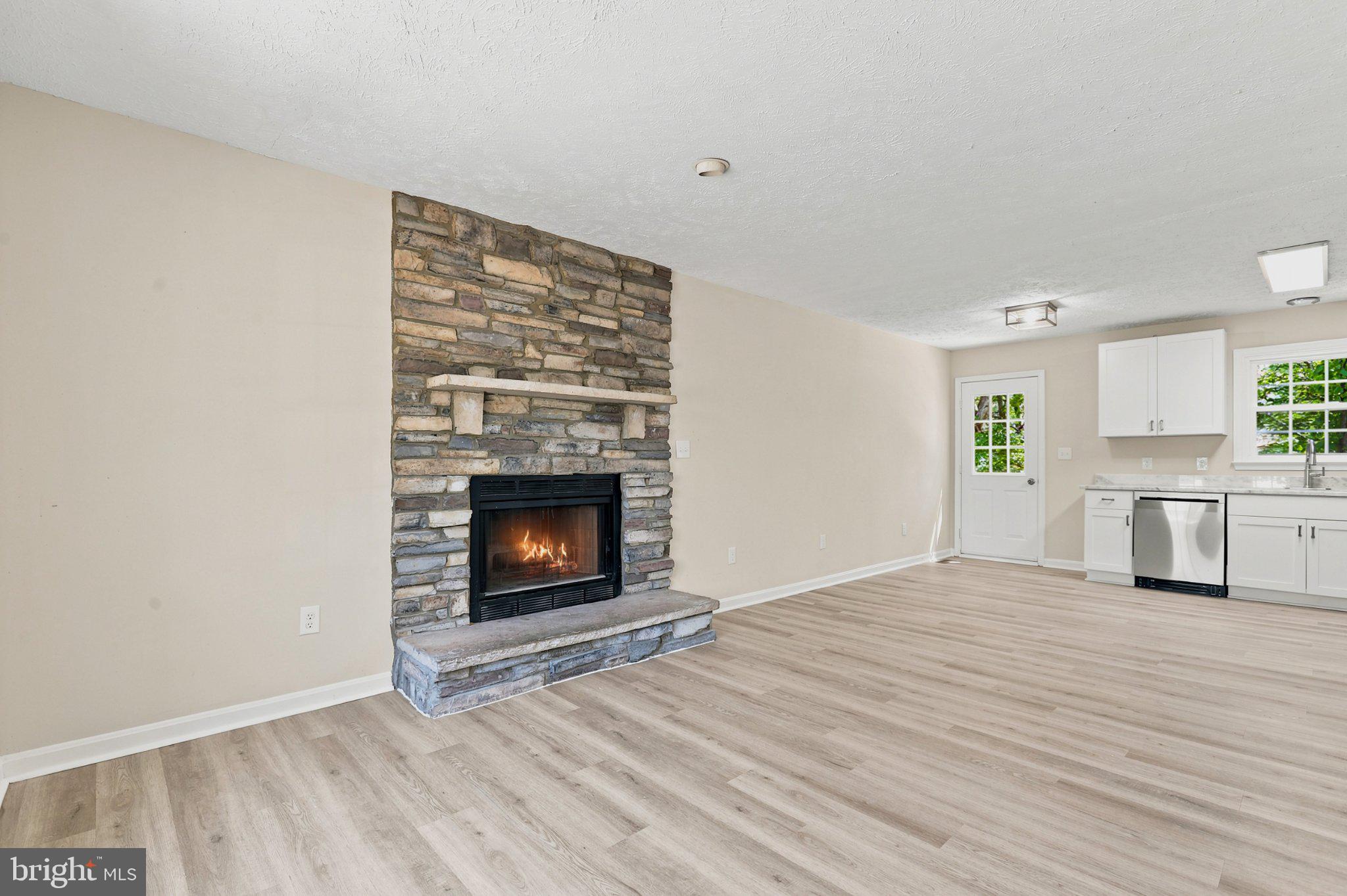 RAINTREE - Residential