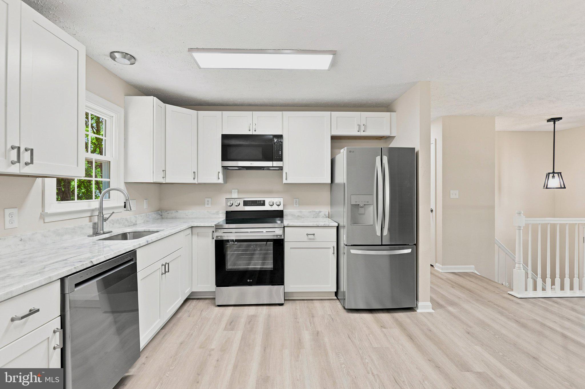 RAINTREE - Residential