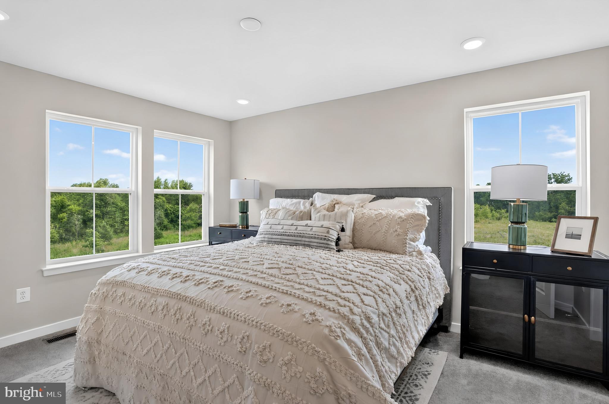 SPRING OAKS - Residential