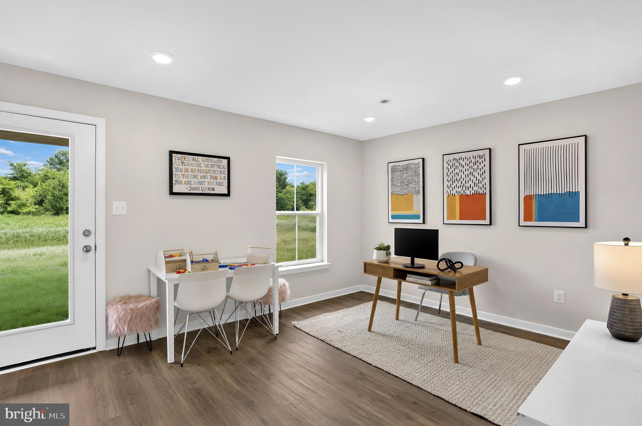 SPRING OAKS - Residential