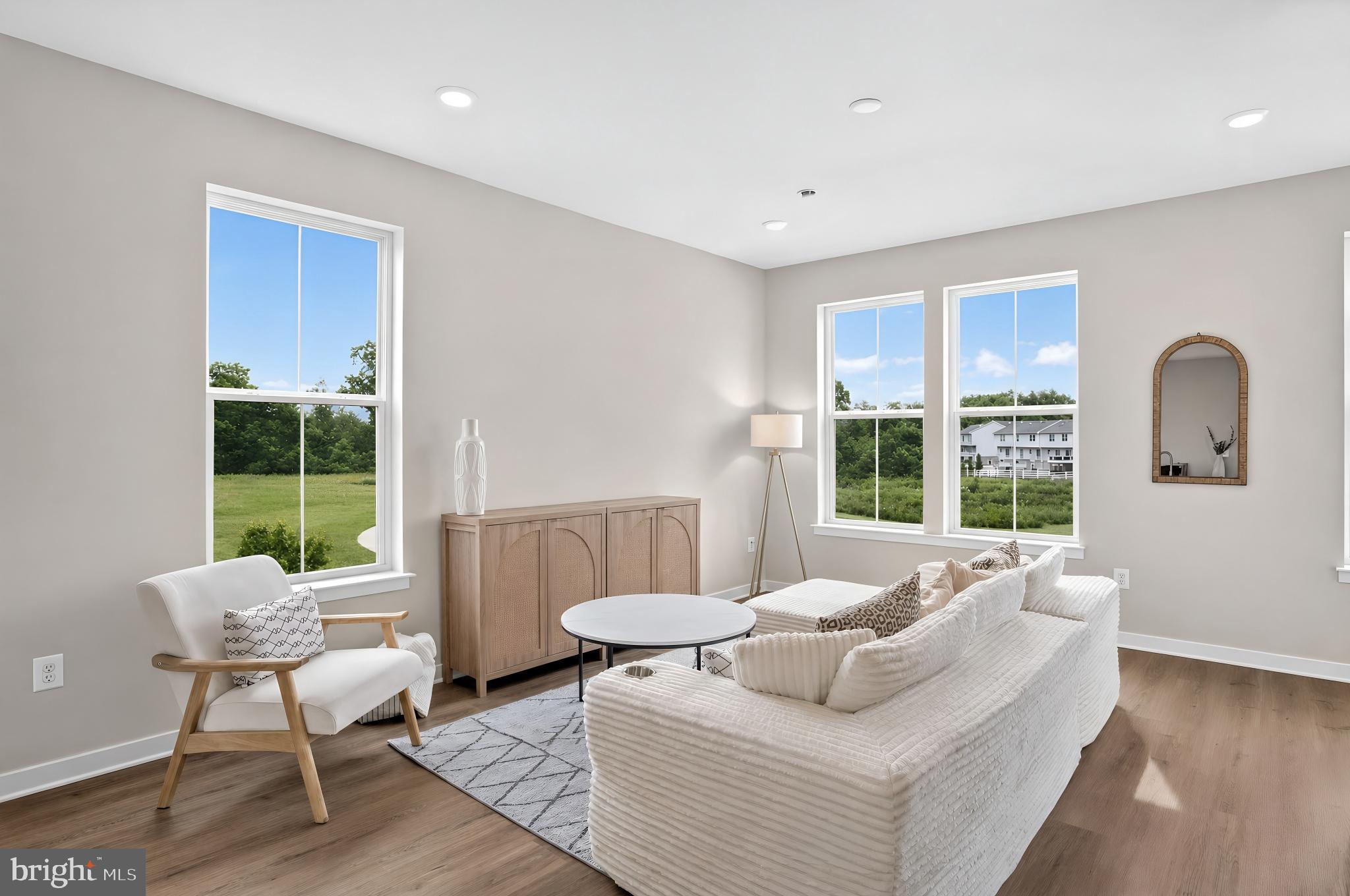 SPRING OAKS - Residential