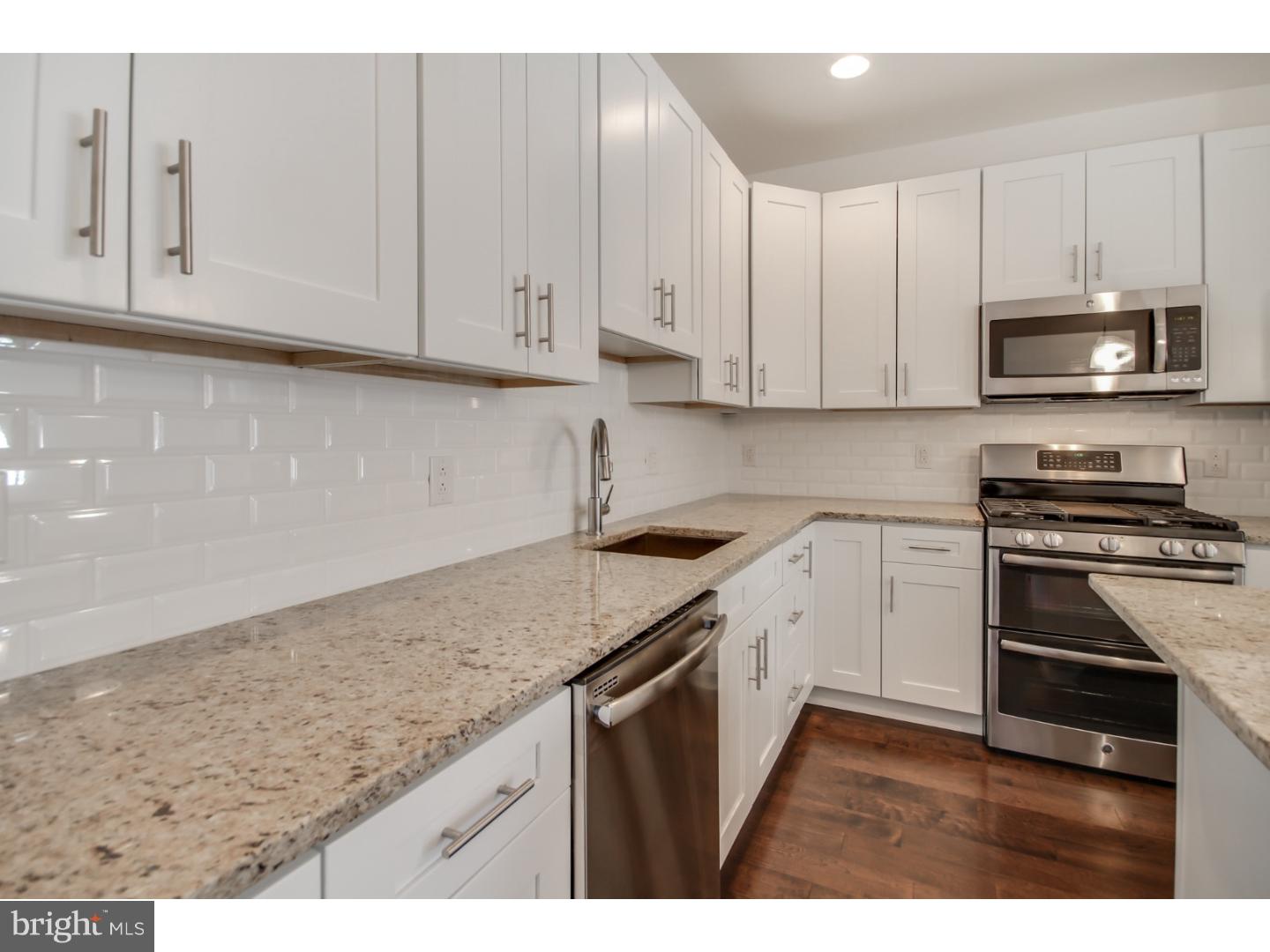 OLDE KENSINGTON - Residential