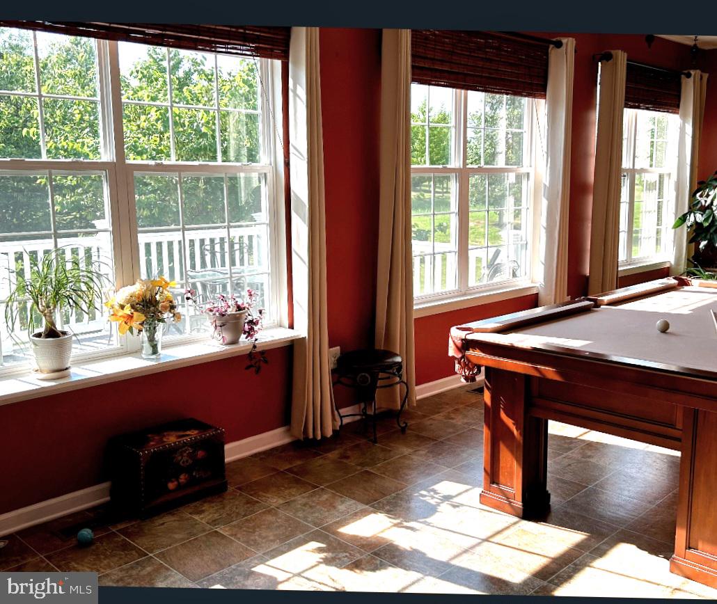 FOUR SEASONS AT SILVER MAPLE - Residential