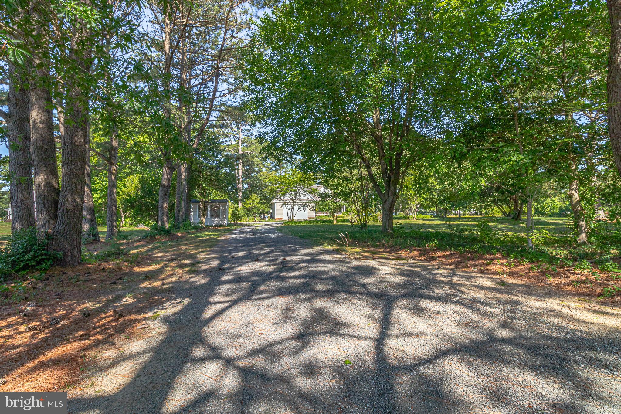 LAGRANGE ESTATES - Residential