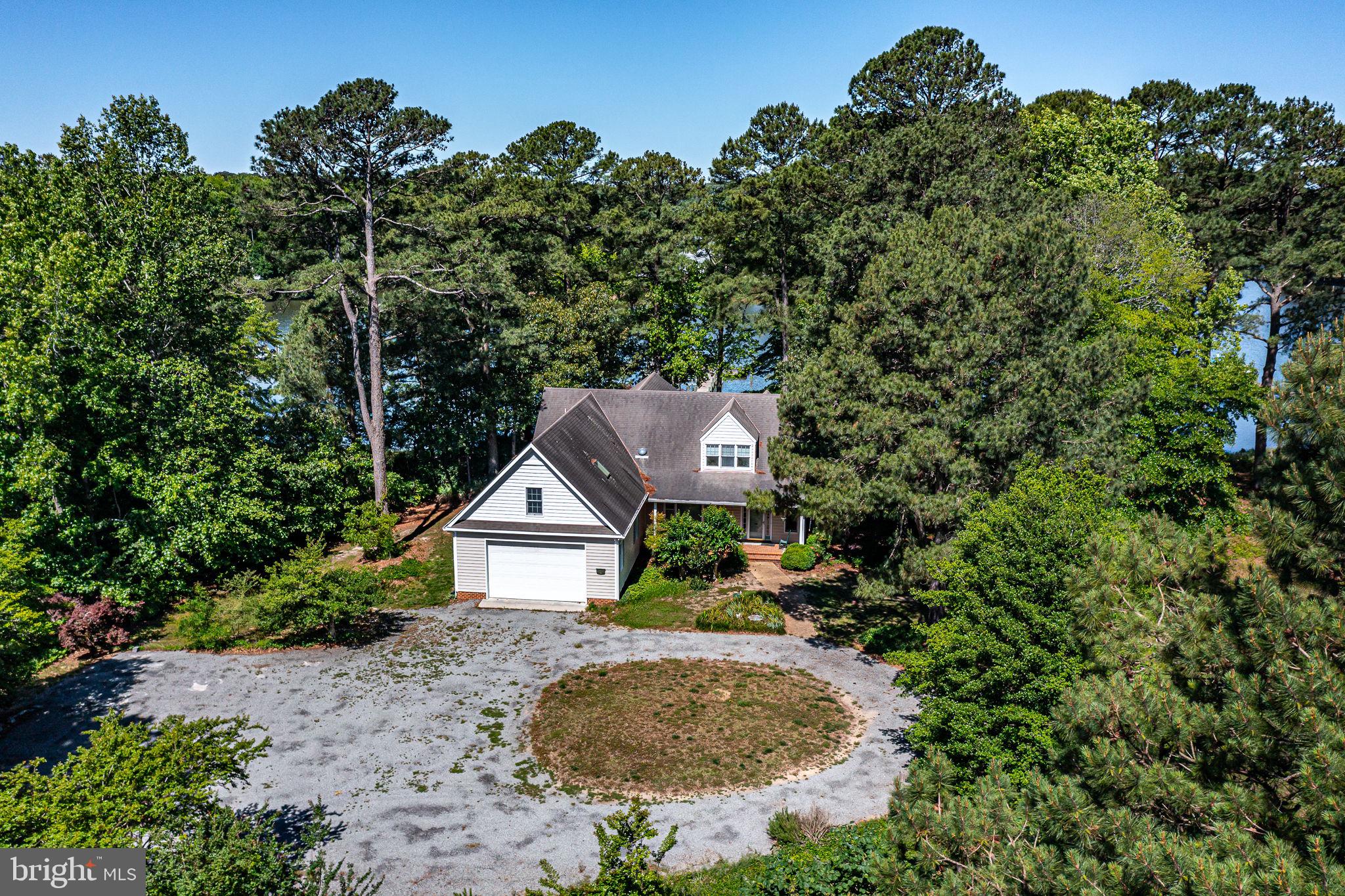 LAGRANGE ESTATES - Residential