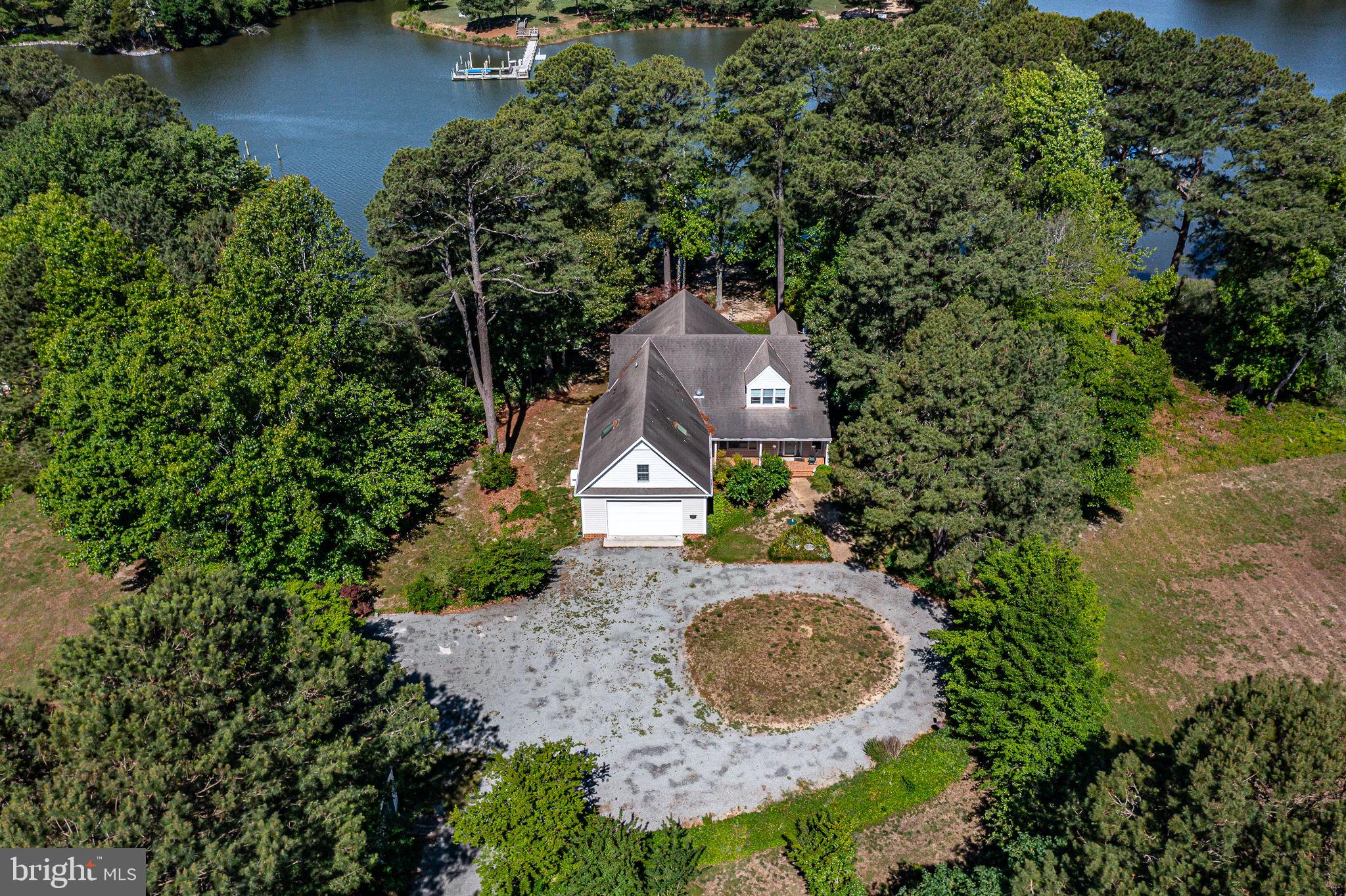 LAGRANGE ESTATES - Residential