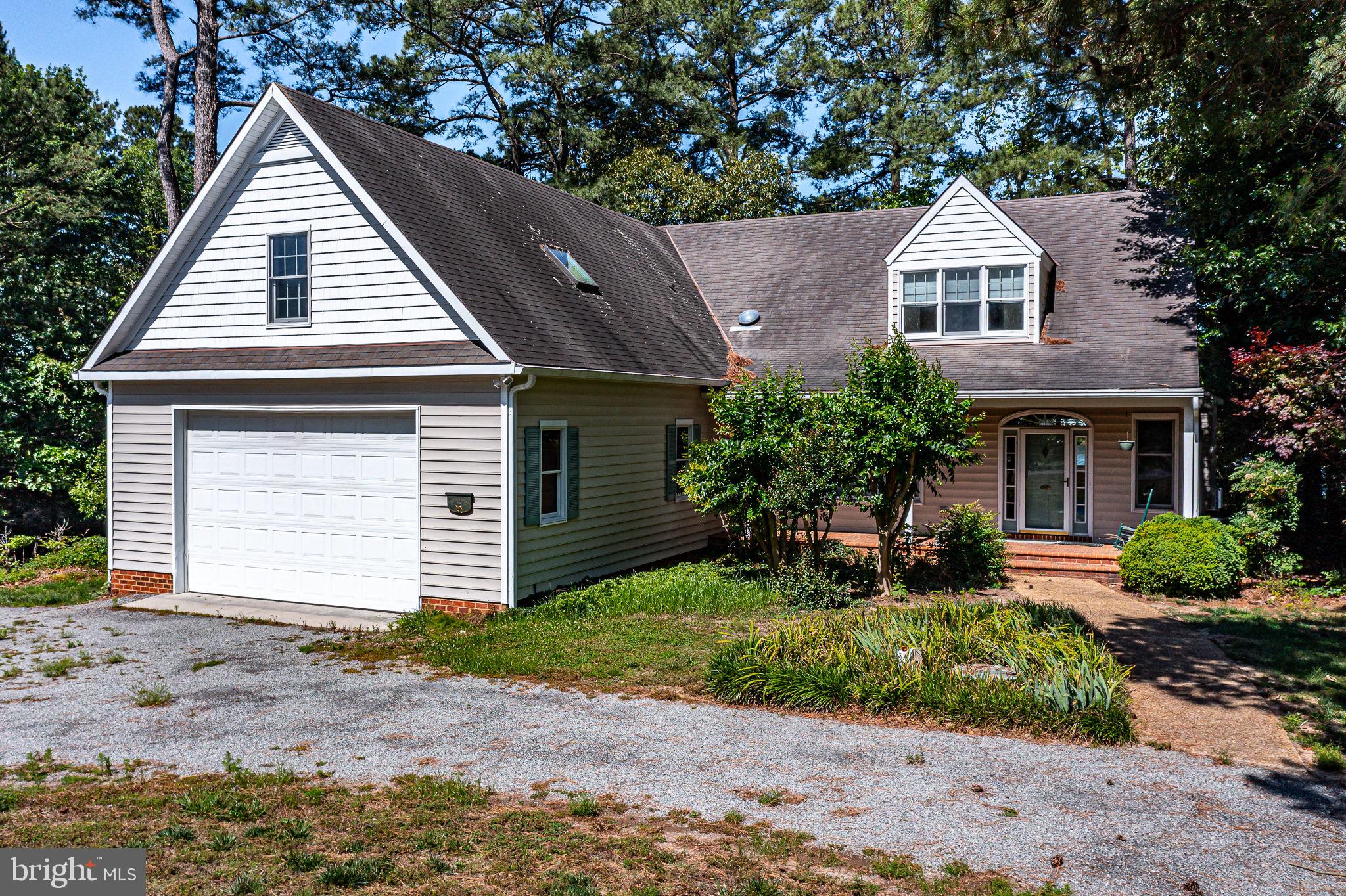 LAGRANGE ESTATES - Residential