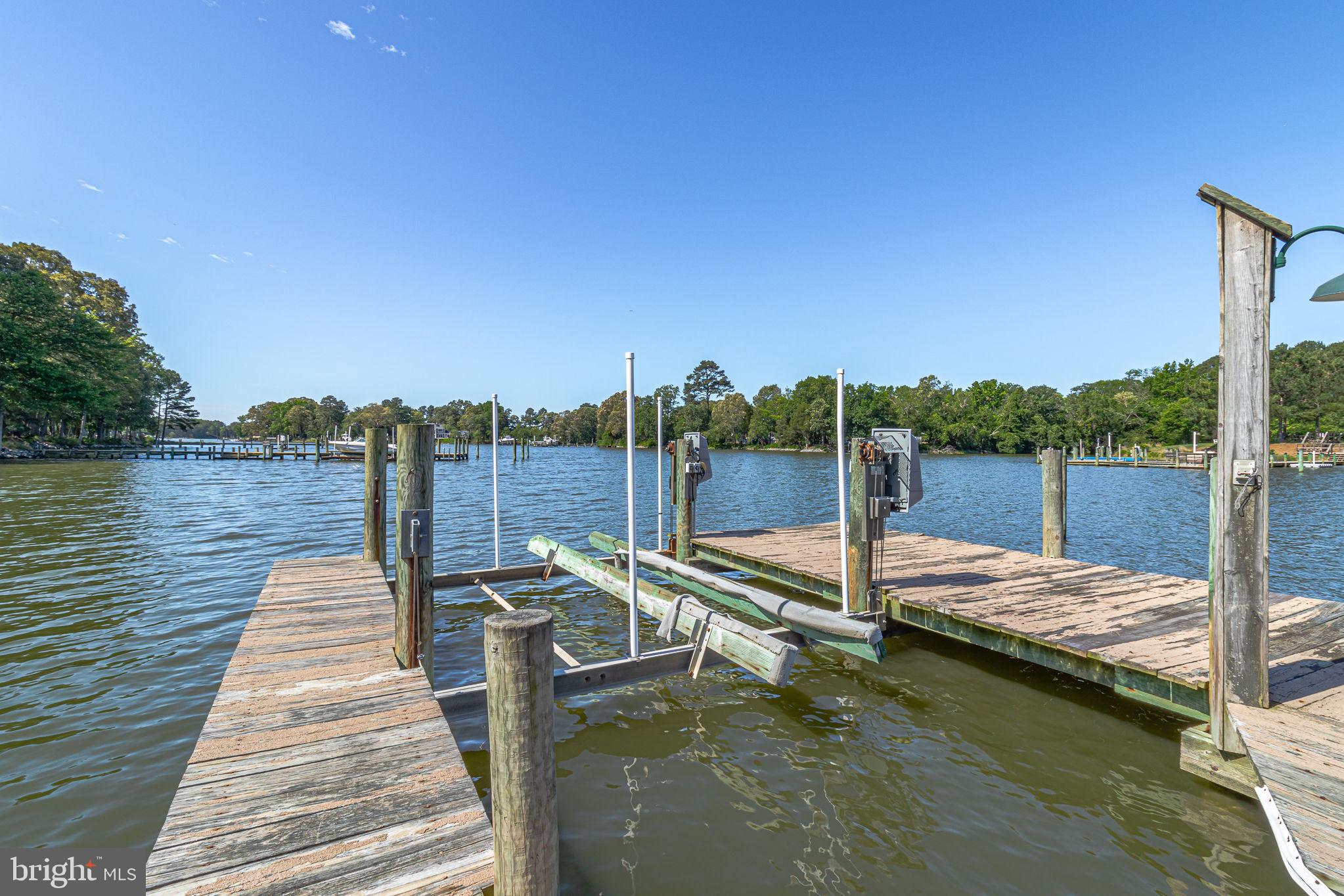 LAGRANGE ESTATES - Residential