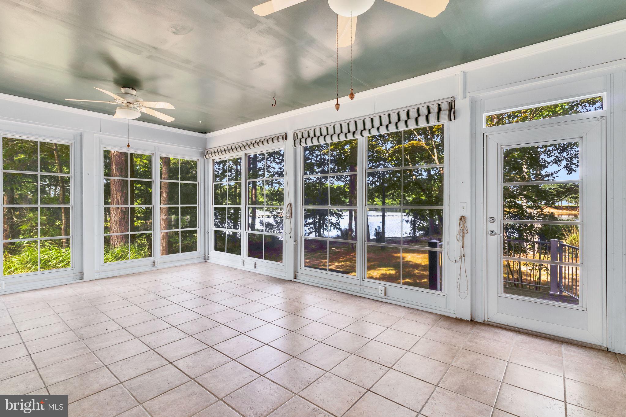 LAGRANGE ESTATES - Residential