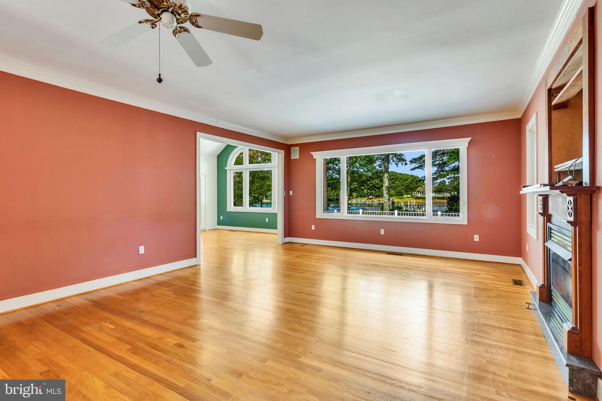 LAGRANGE ESTATES - Residential