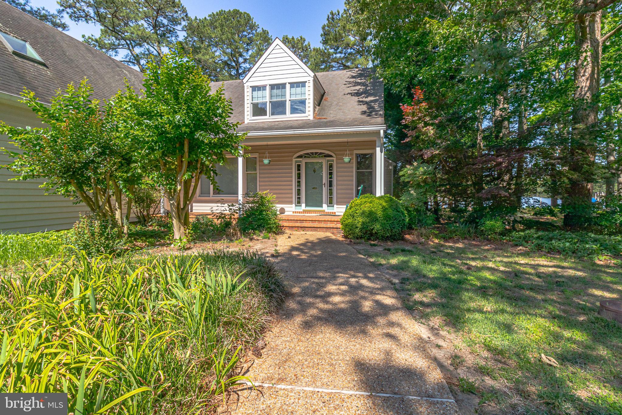LAGRANGE ESTATES - Residential