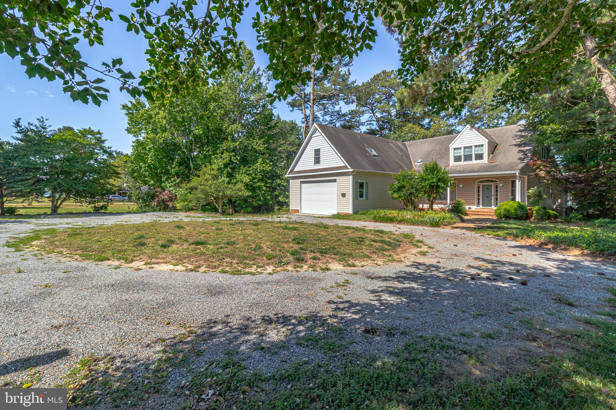 LAGRANGE ESTATES - Residential