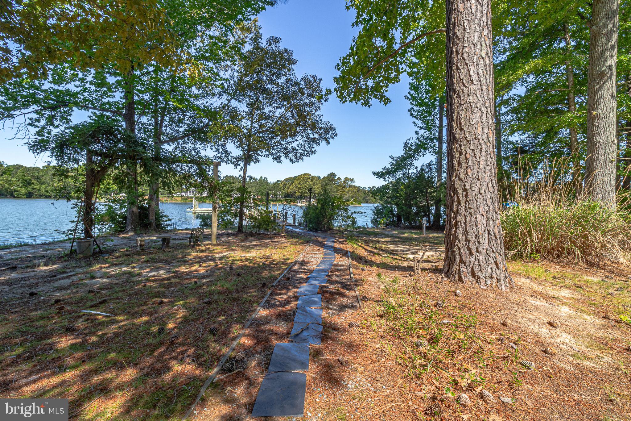 LAGRANGE ESTATES - Residential