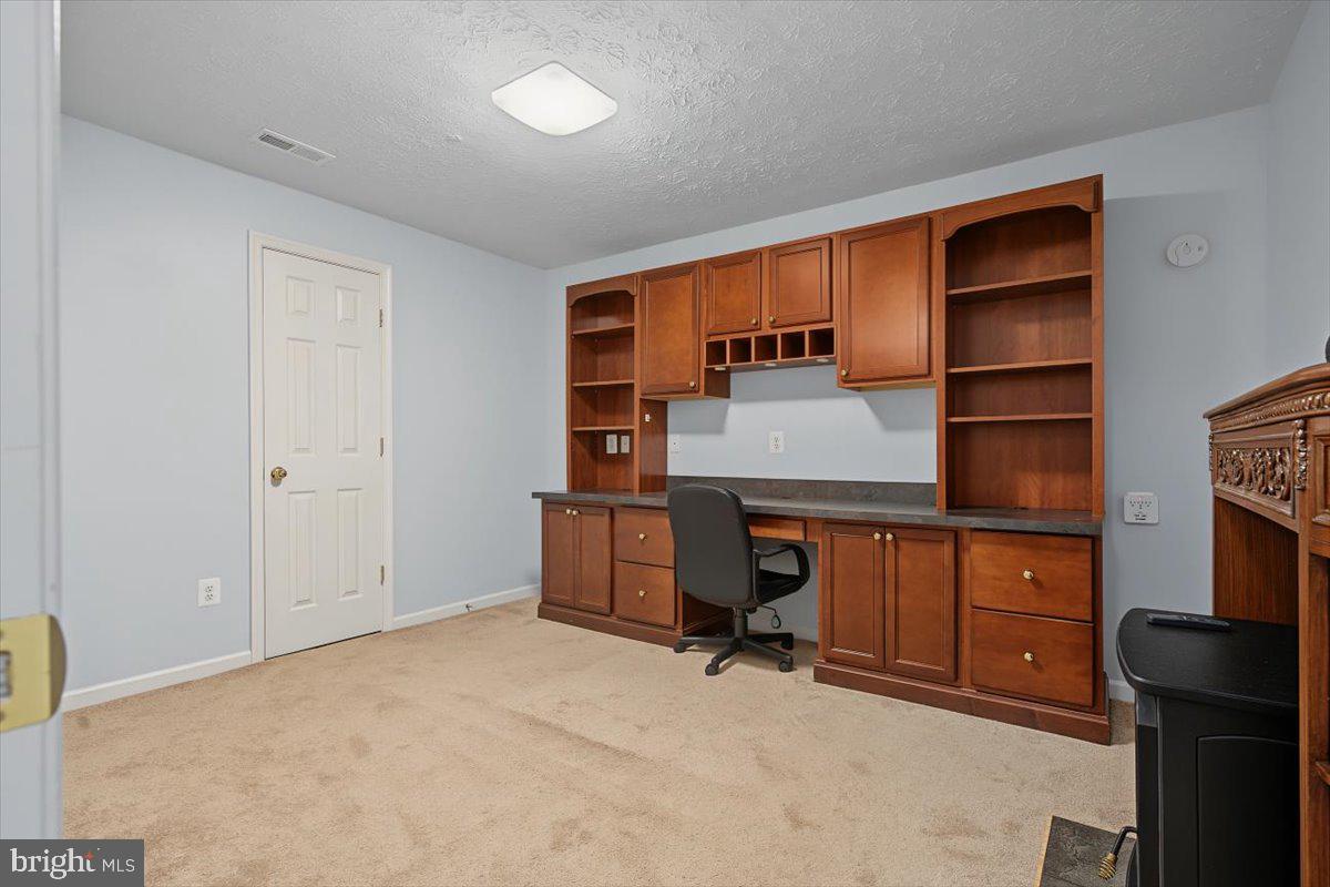 TOWNSEND VILLAGE IL - Residential
