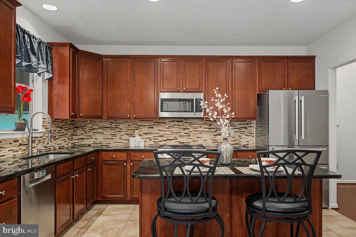 TOWNSEND VILLAGE IL - Residential