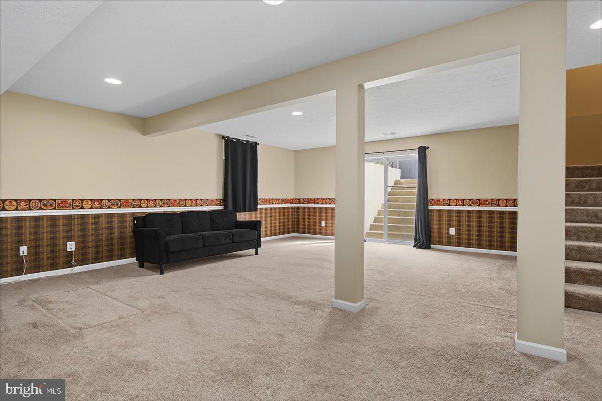 TOWNSEND VILLAGE IL - Residential