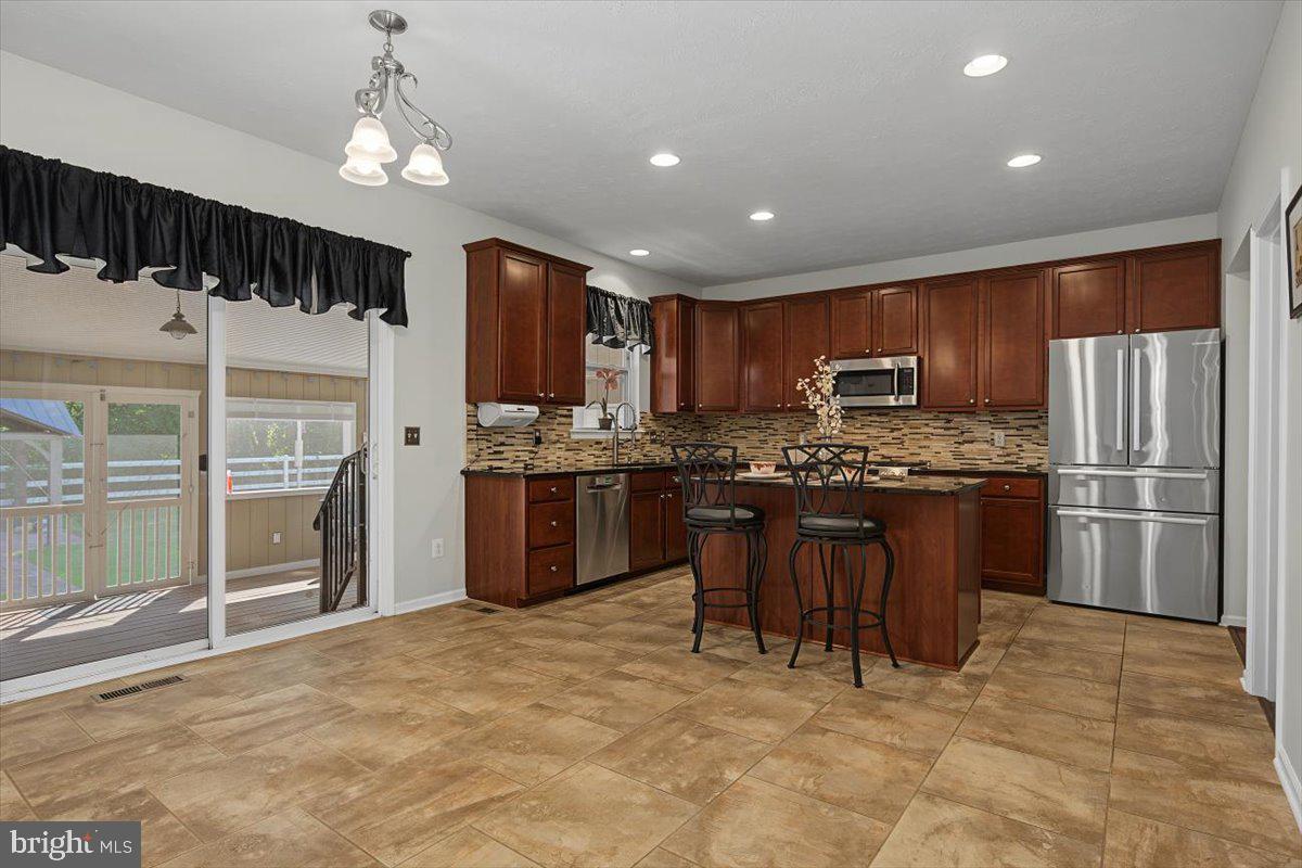 TOWNSEND VILLAGE IL - Residential