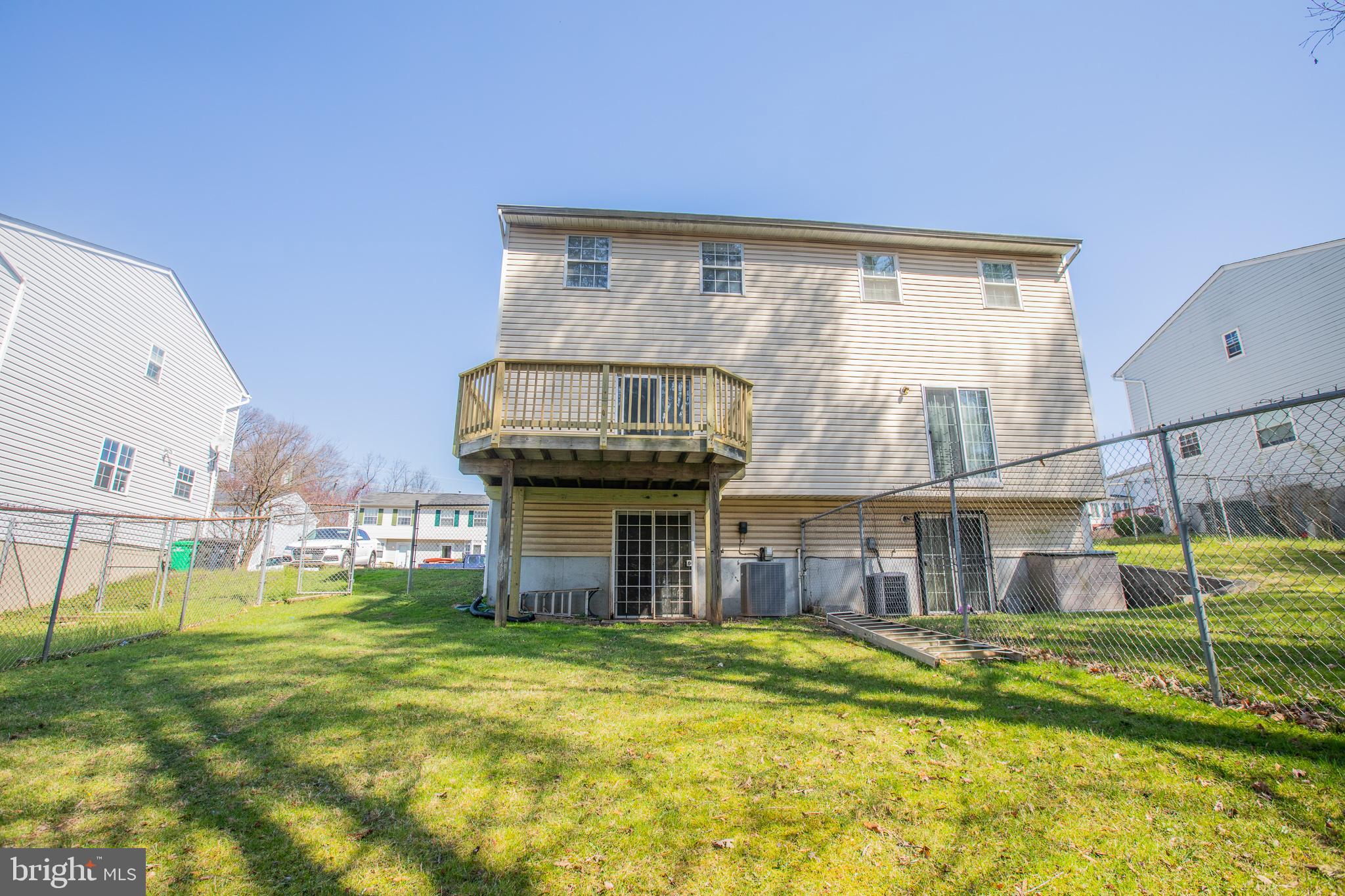 SUMMERFIELD - Residential Lease