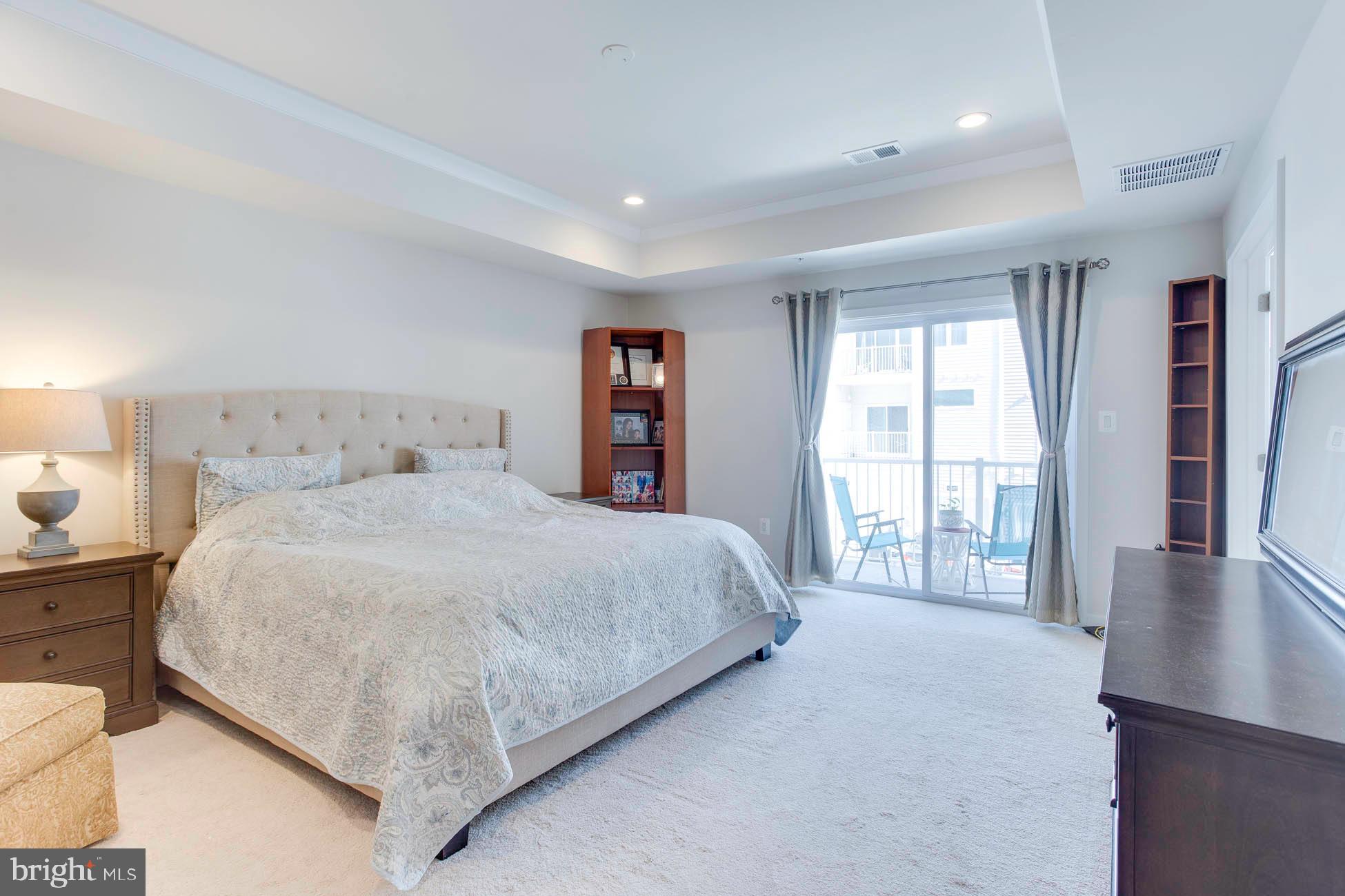 LOUDOUN VALLEY CARLISLE - Residential Lease