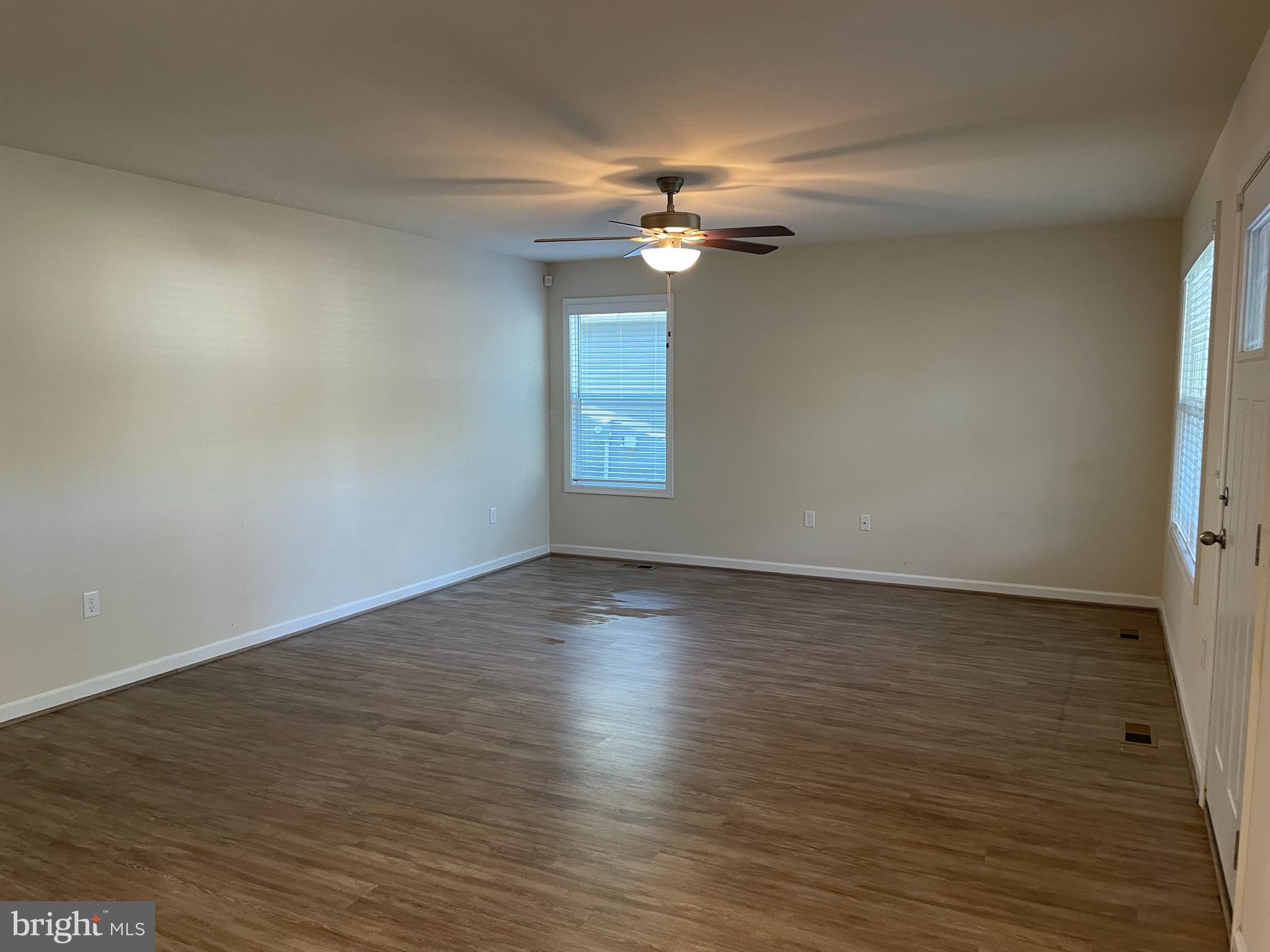 PLACID BAY - Residential Lease