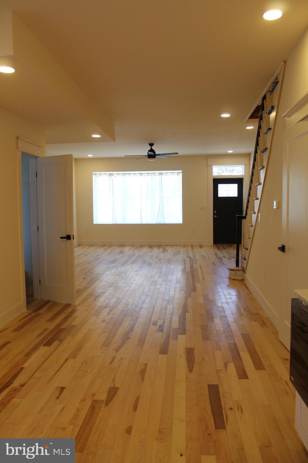 PORT RICHMOND - Residential