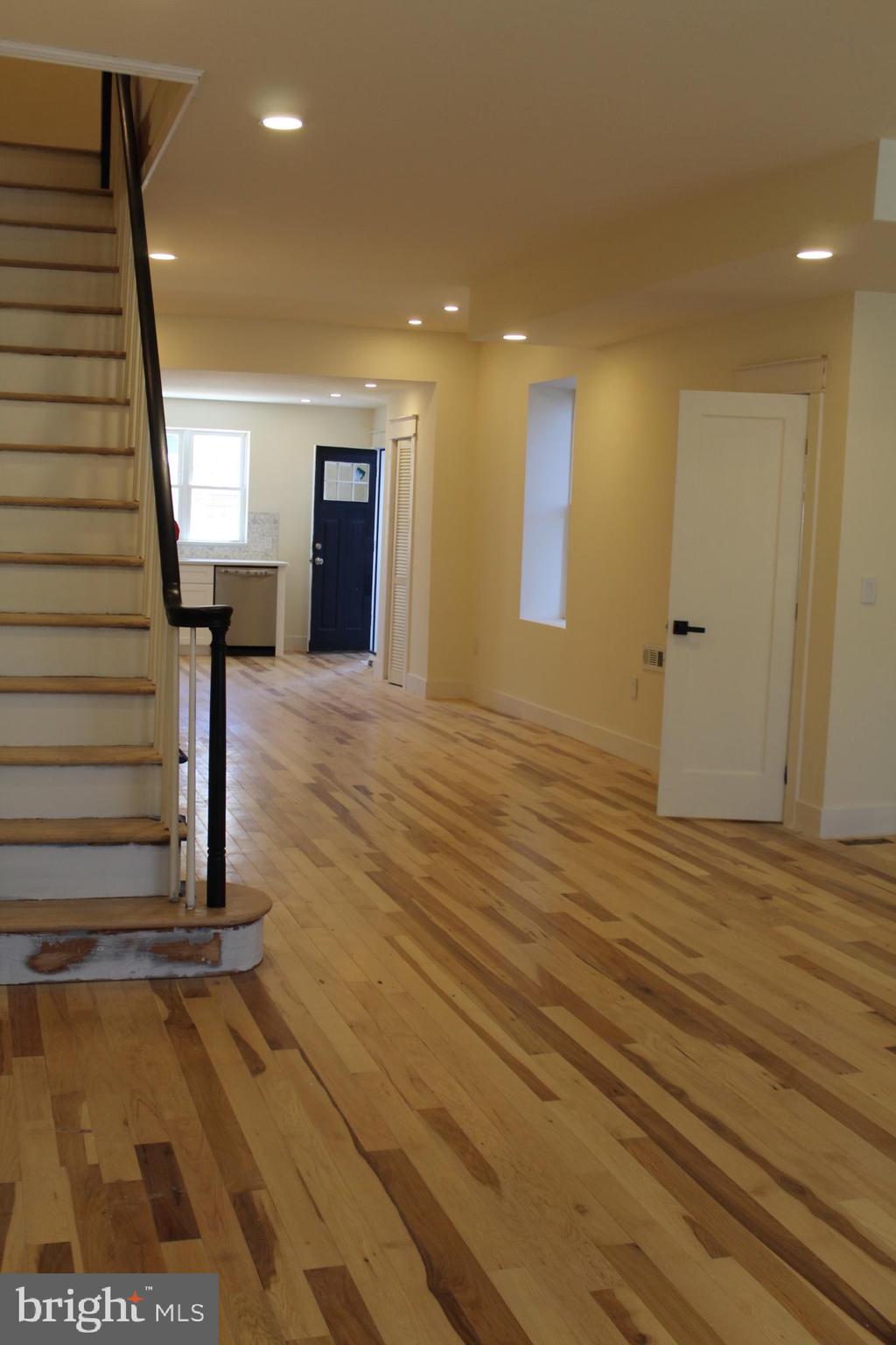 PORT RICHMOND - Residential