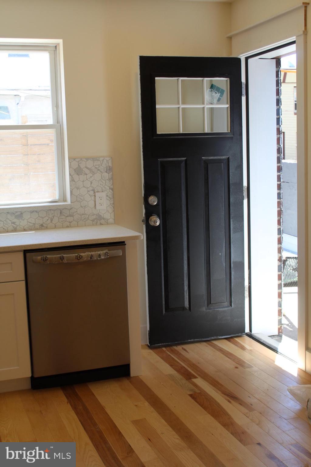 PORT RICHMOND - Residential