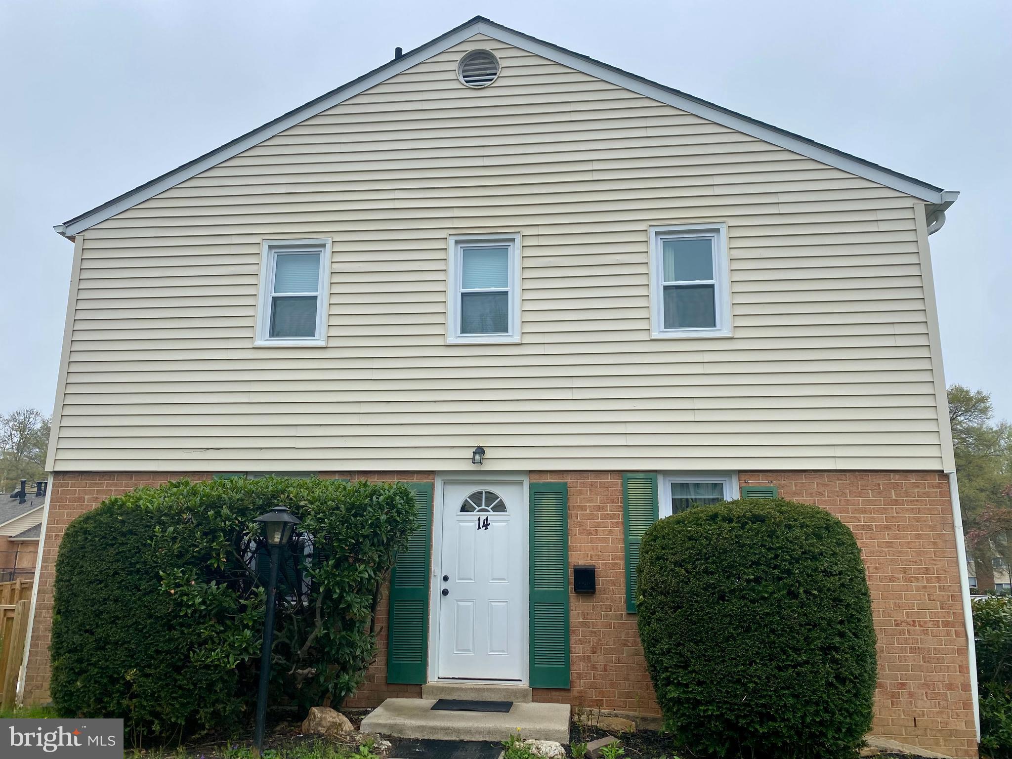 SHADY GROVE VILLAGE - Residential Lease