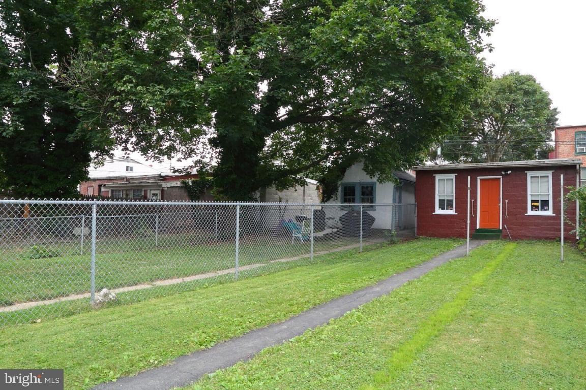 LANCASTER CITY WARD 6 - Residential