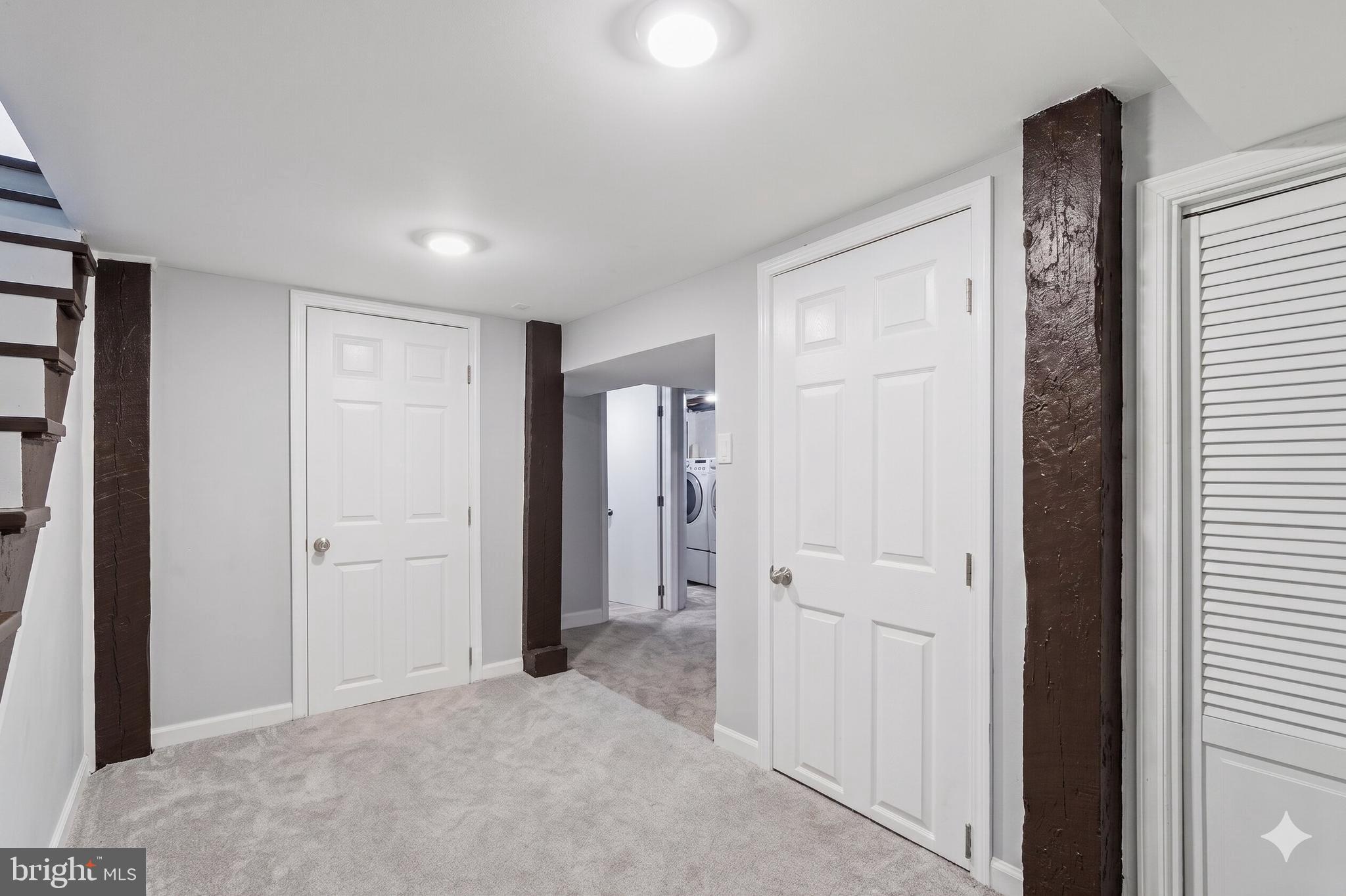 WINCHESTER CITY - Residential