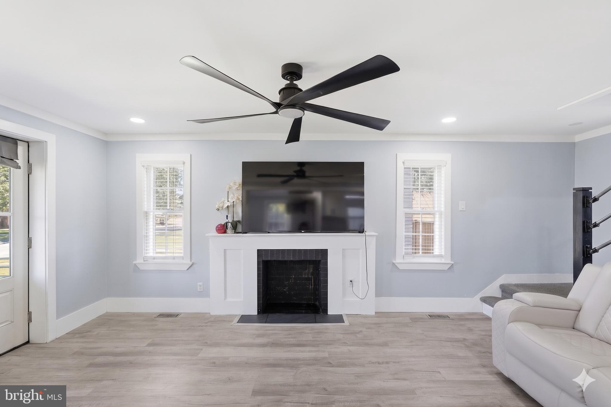 WINCHESTER CITY - Residential