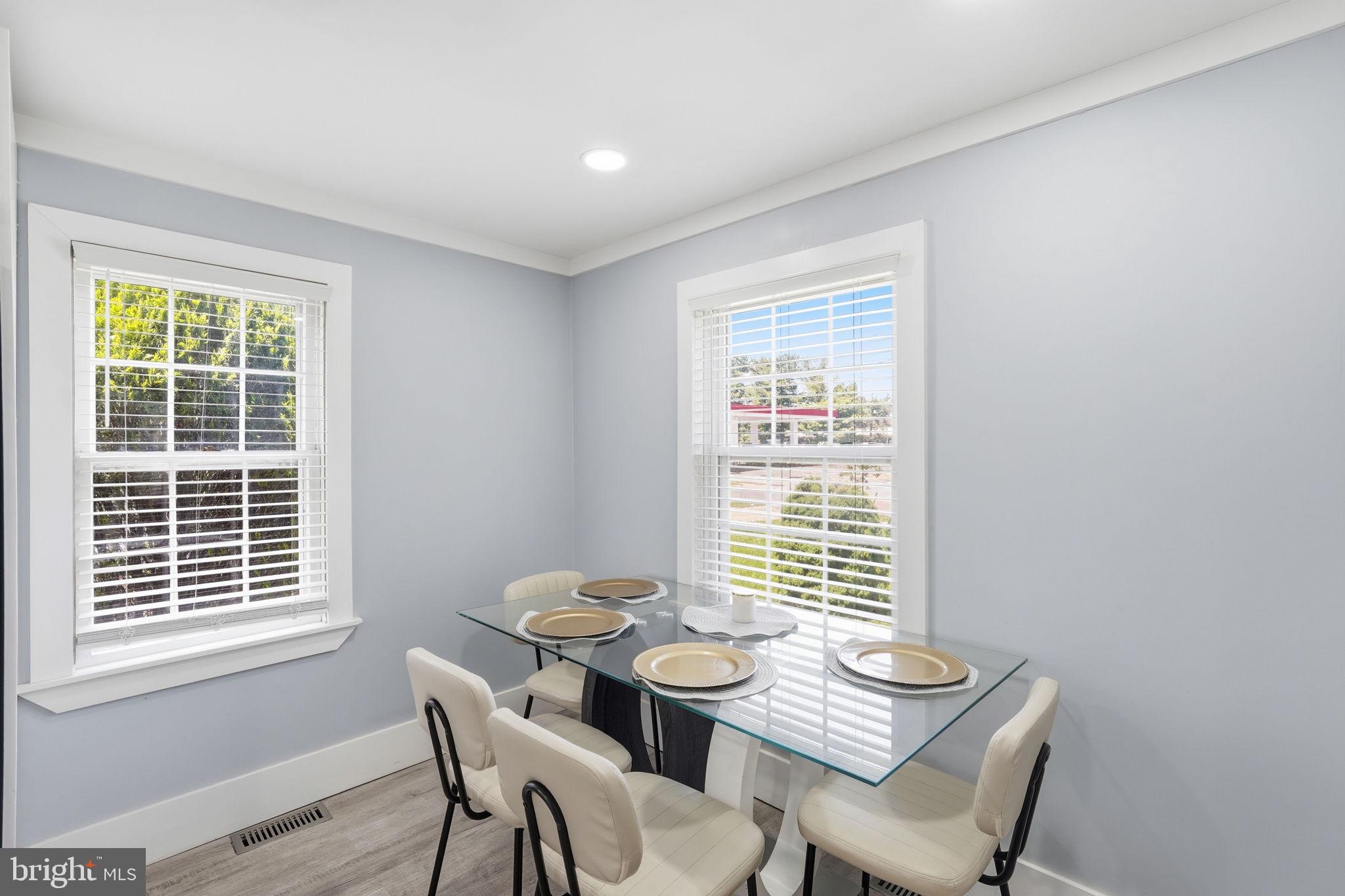 WINCHESTER CITY - Residential