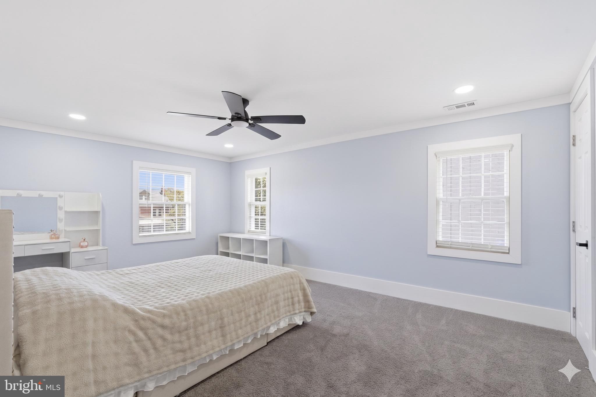 WINCHESTER CITY - Residential
