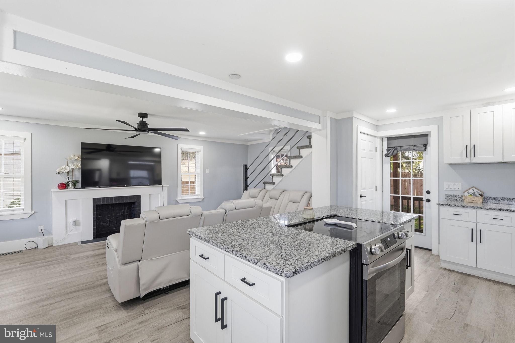 WINCHESTER CITY - Residential