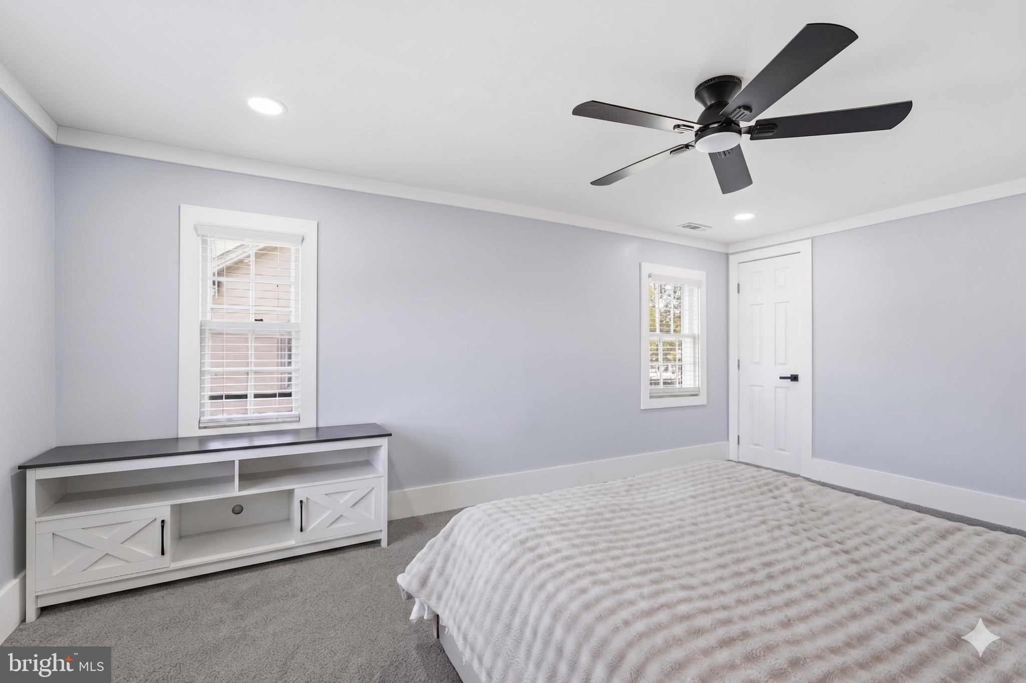 WINCHESTER CITY - Residential
