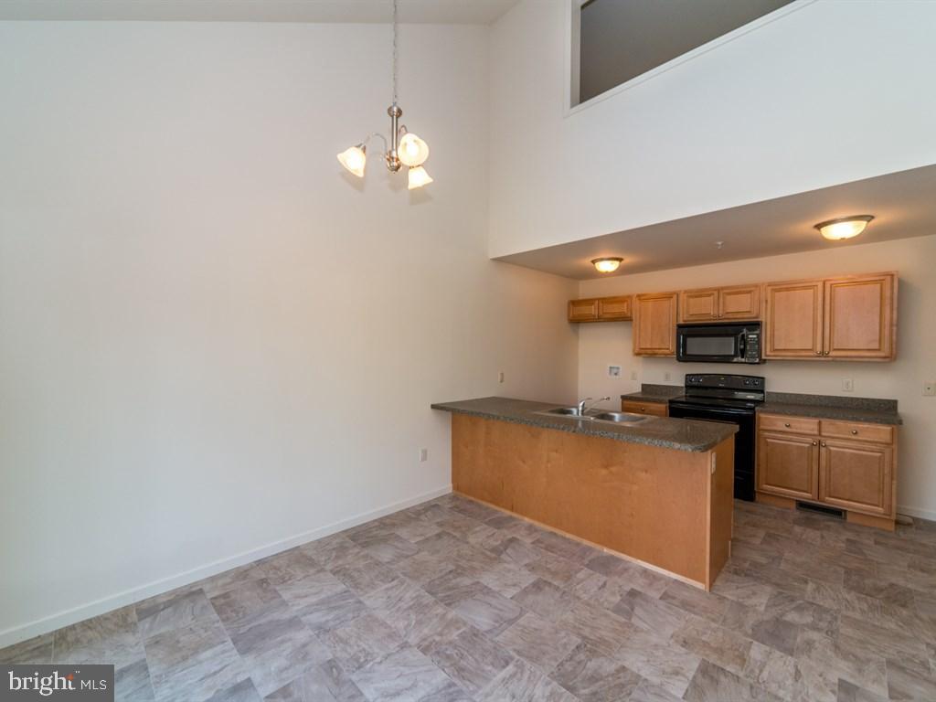 WILDFLOWER RIDGE - Residential