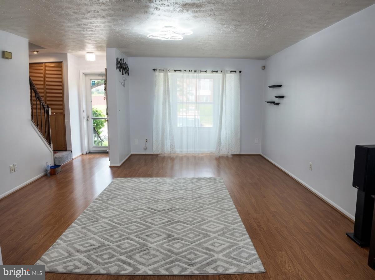 OAKHURST - Residential