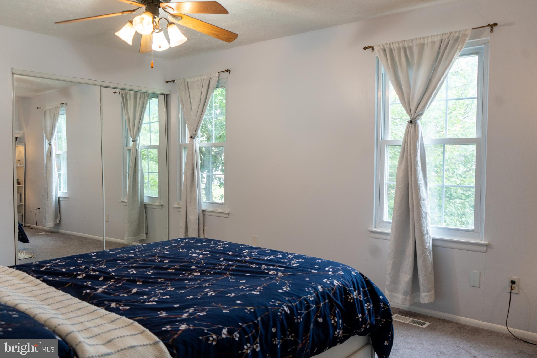 OAKHURST - Residential