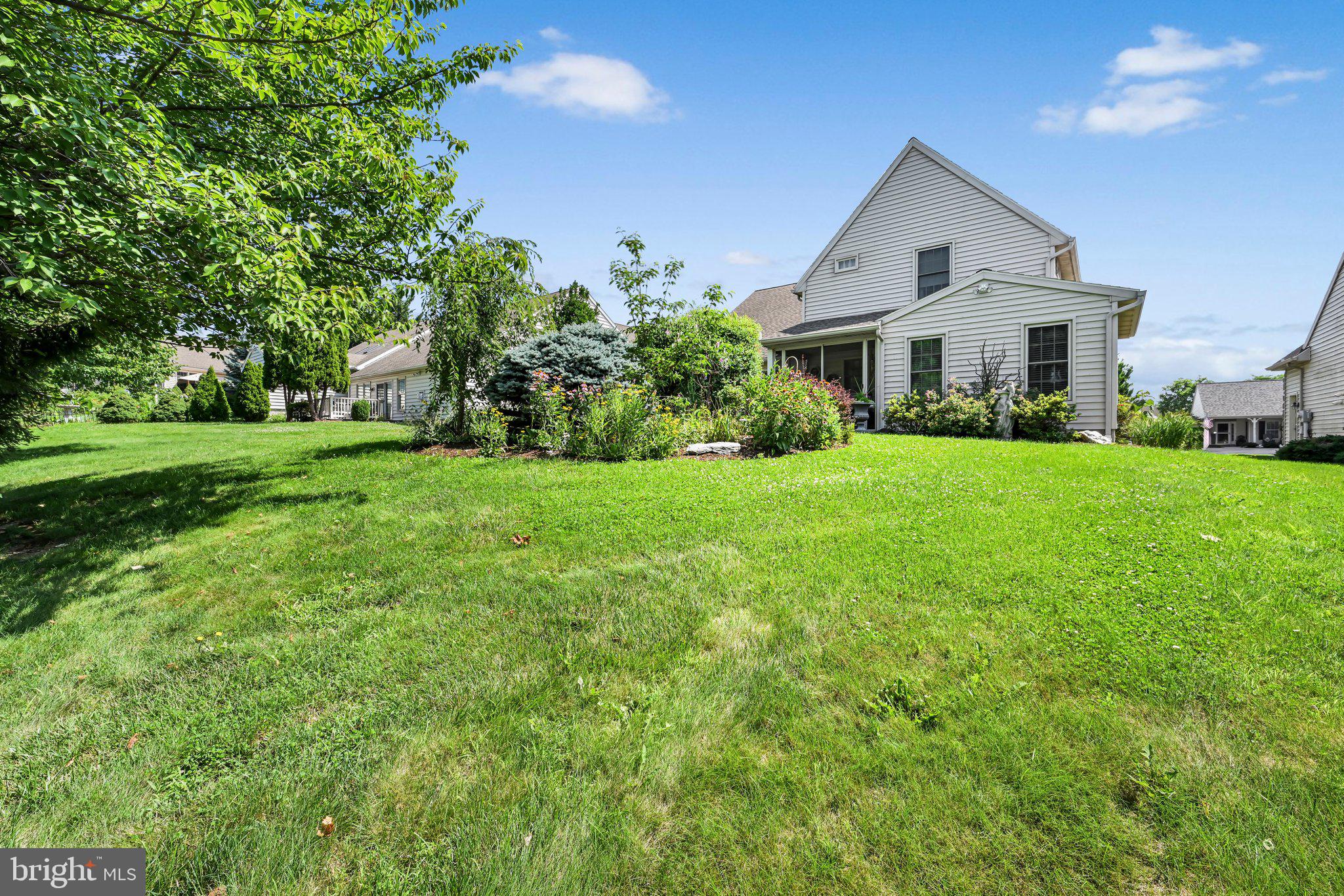 BROOKSHIRE - Residential