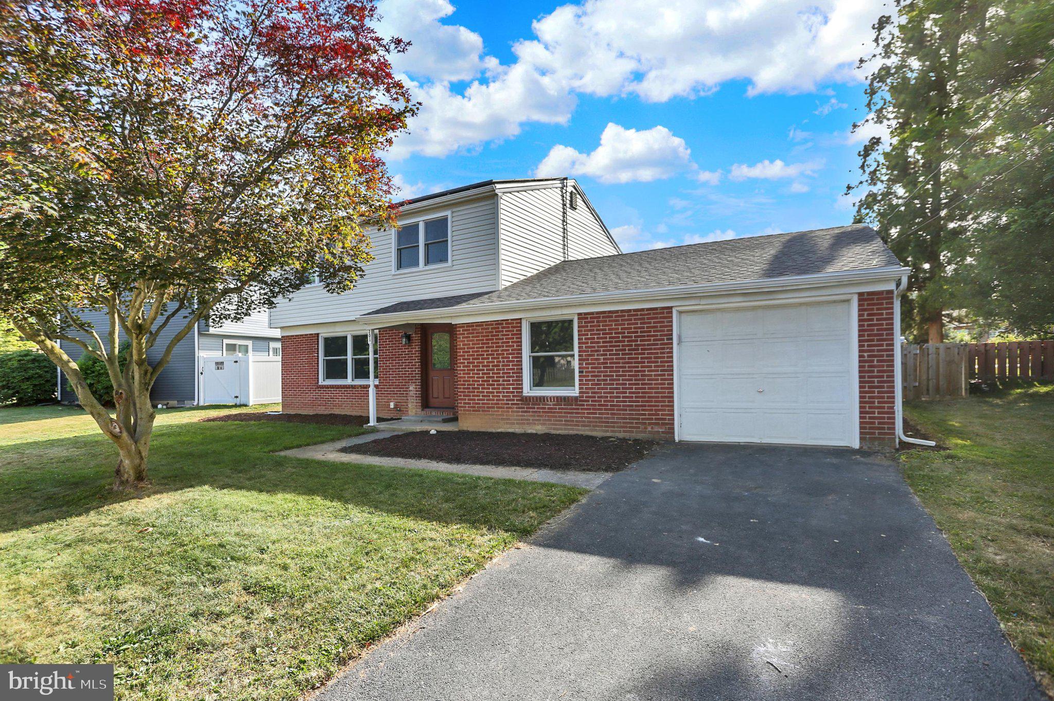 MECHANICSBURG - Residential