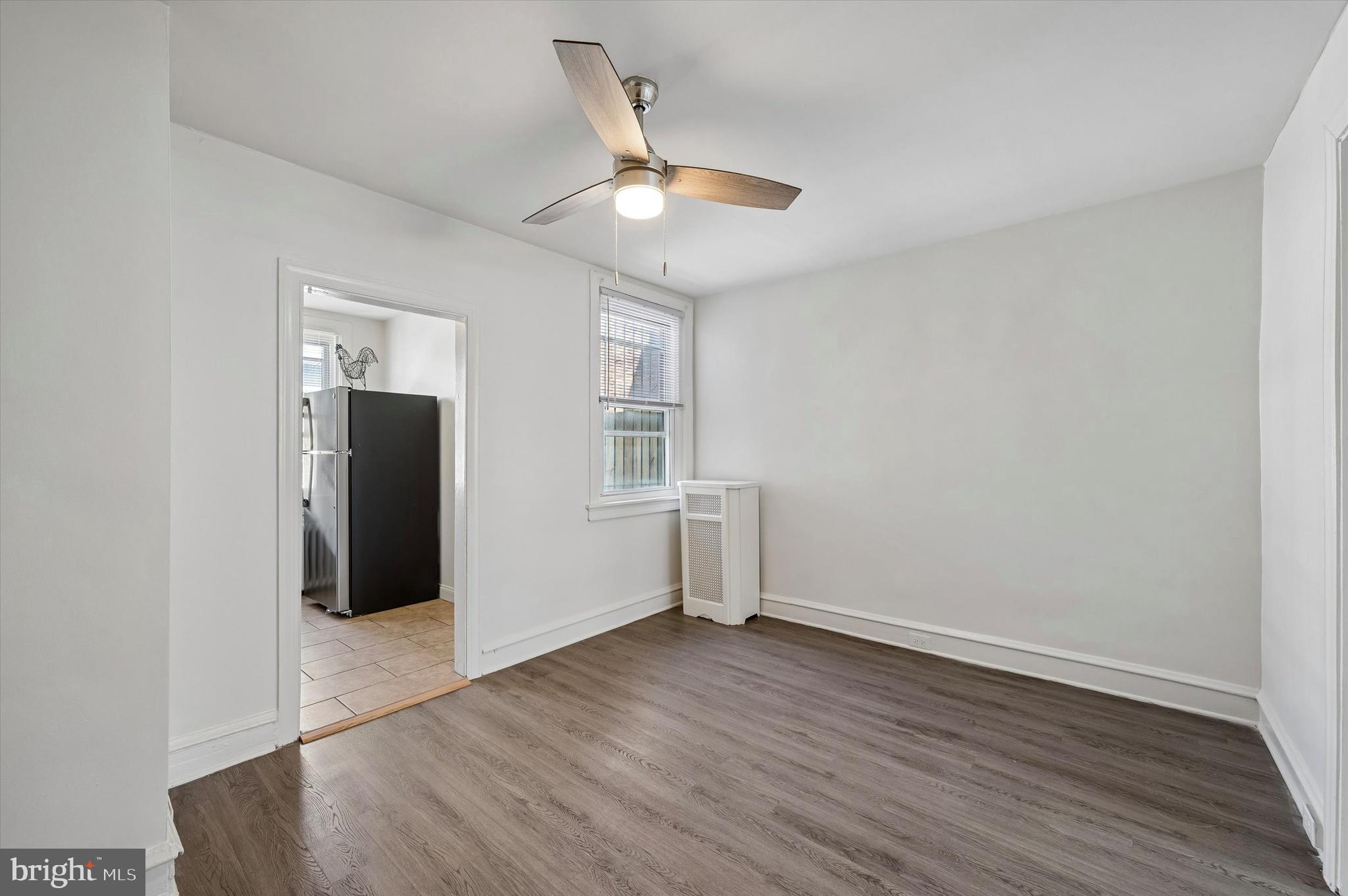 EAST FALLS - Residential