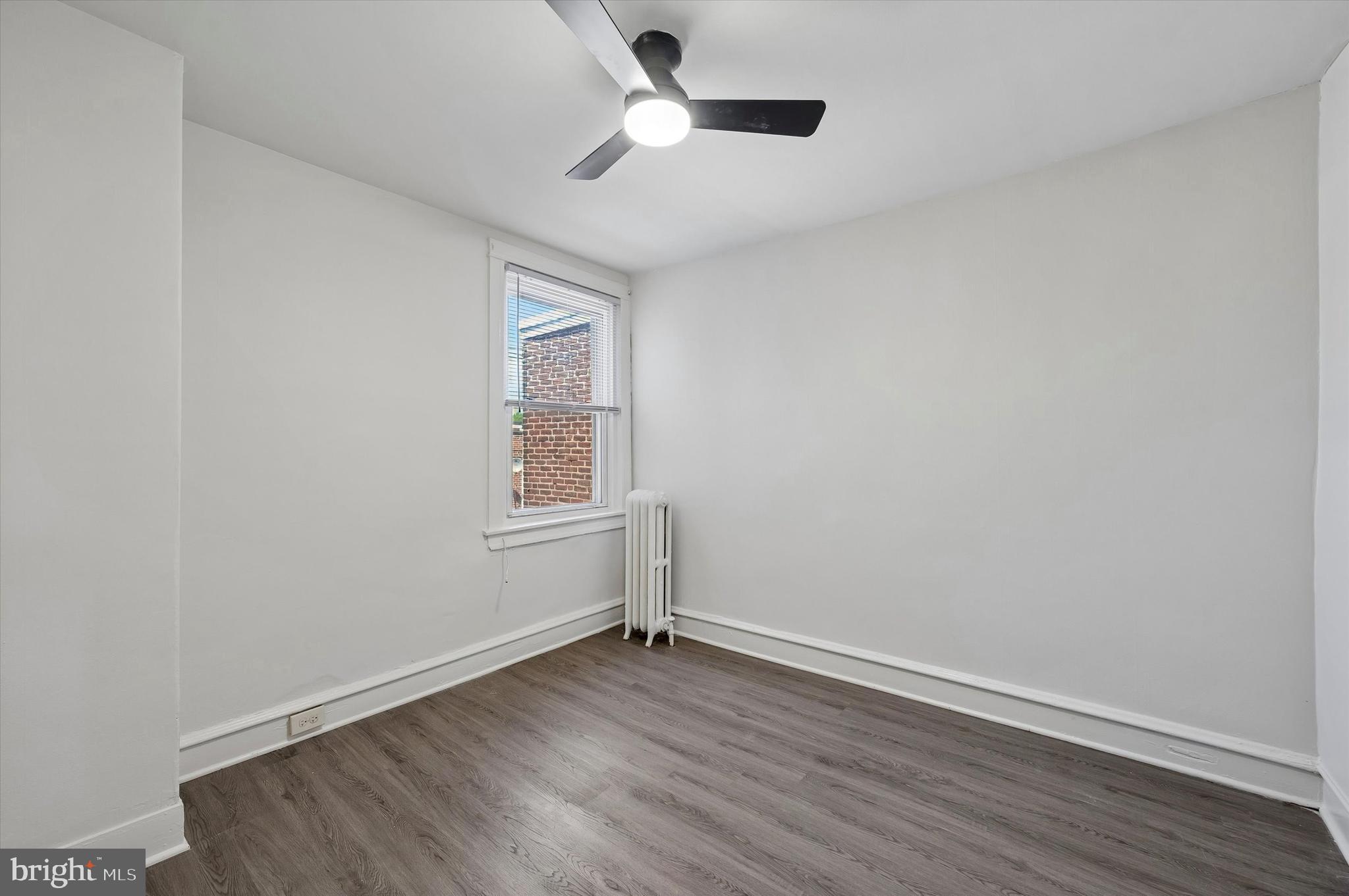 EAST FALLS - Residential